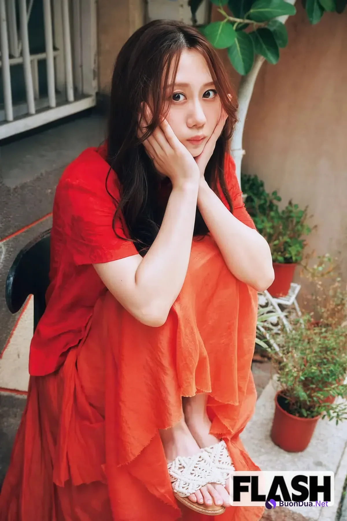Nao Furuhata 古畑奈和, Maya Sugawara 菅原茉椰, FLASH 2025.09.02 (フラッシュ 2025年9月2日号) - Photo 14