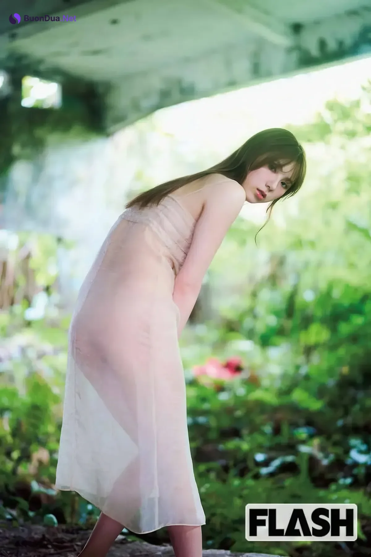 Nao Furuhata 古畑奈和, Maya Sugawara 菅原茉椰, FLASH 2025.09.02 (フラッシュ 2025年9月2日号) - Photo 18