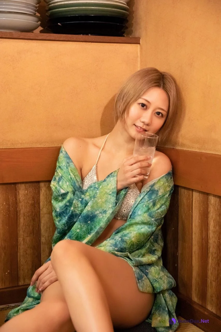 Nao Furuhata 古畑奈和, Weekly Playboy 2019 No.32 (週刊プレイボーイ 2019年32号) - Photo 2