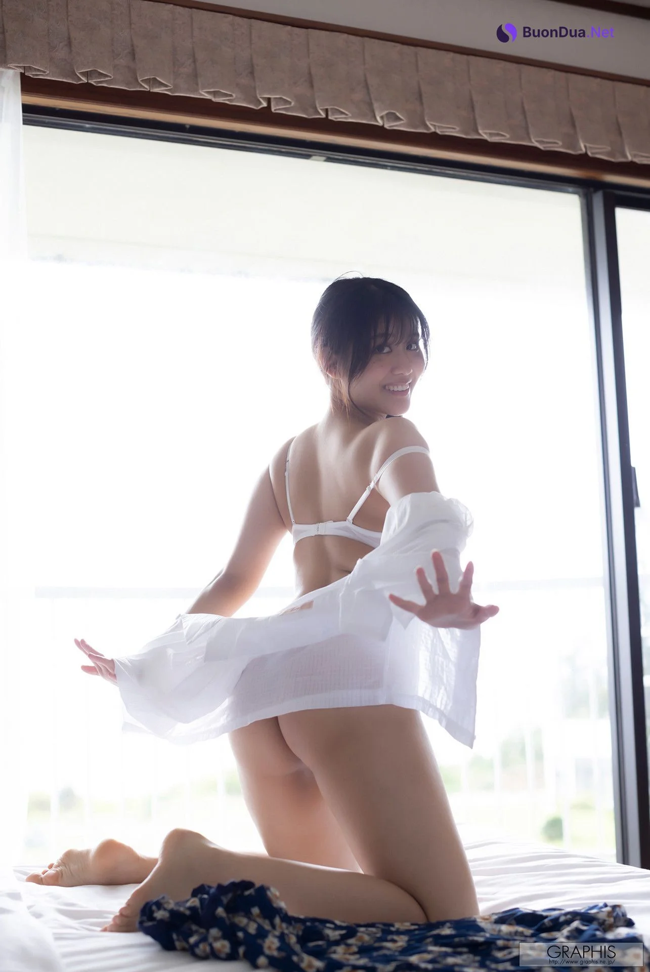 Nao Jinguji 神宮寺ナオ, [Graphis] Gals 「Gimme!」 Vol.06 - Photo 2