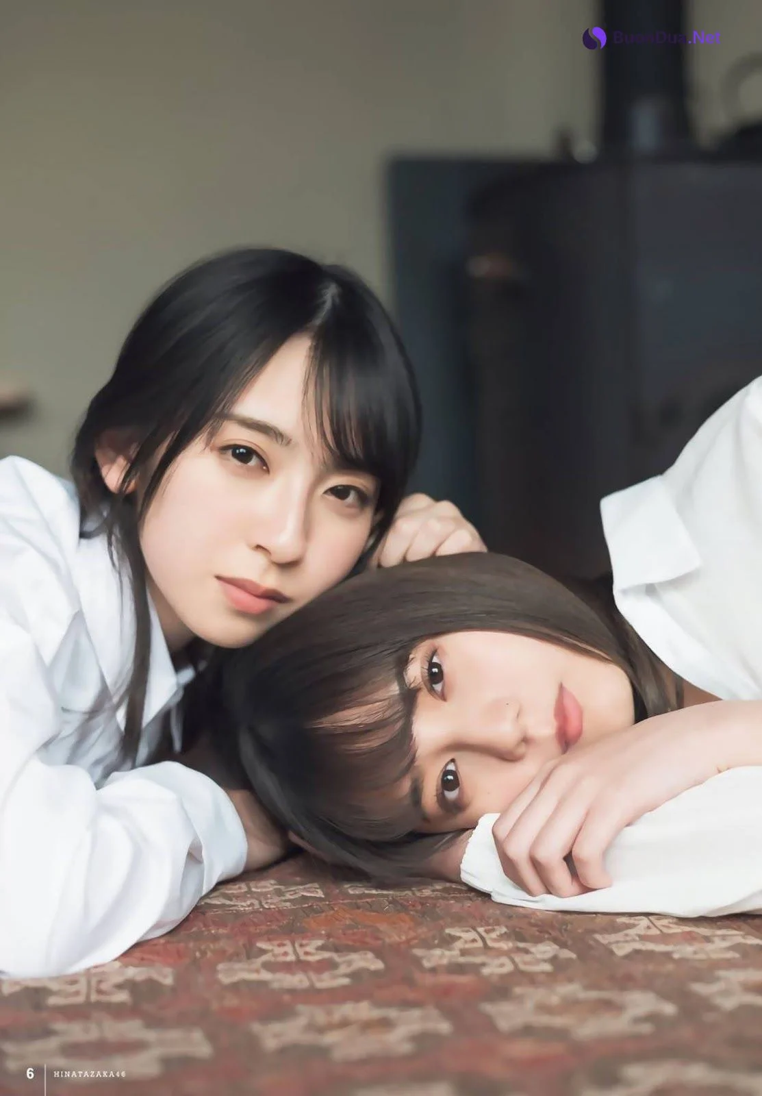 Nao Kosaka 小坂菜緒, Miku Kanemura 金村美玖, Shonen Magazine 2019 No.16 (少年マガジン 2019年16号) - Photo 10