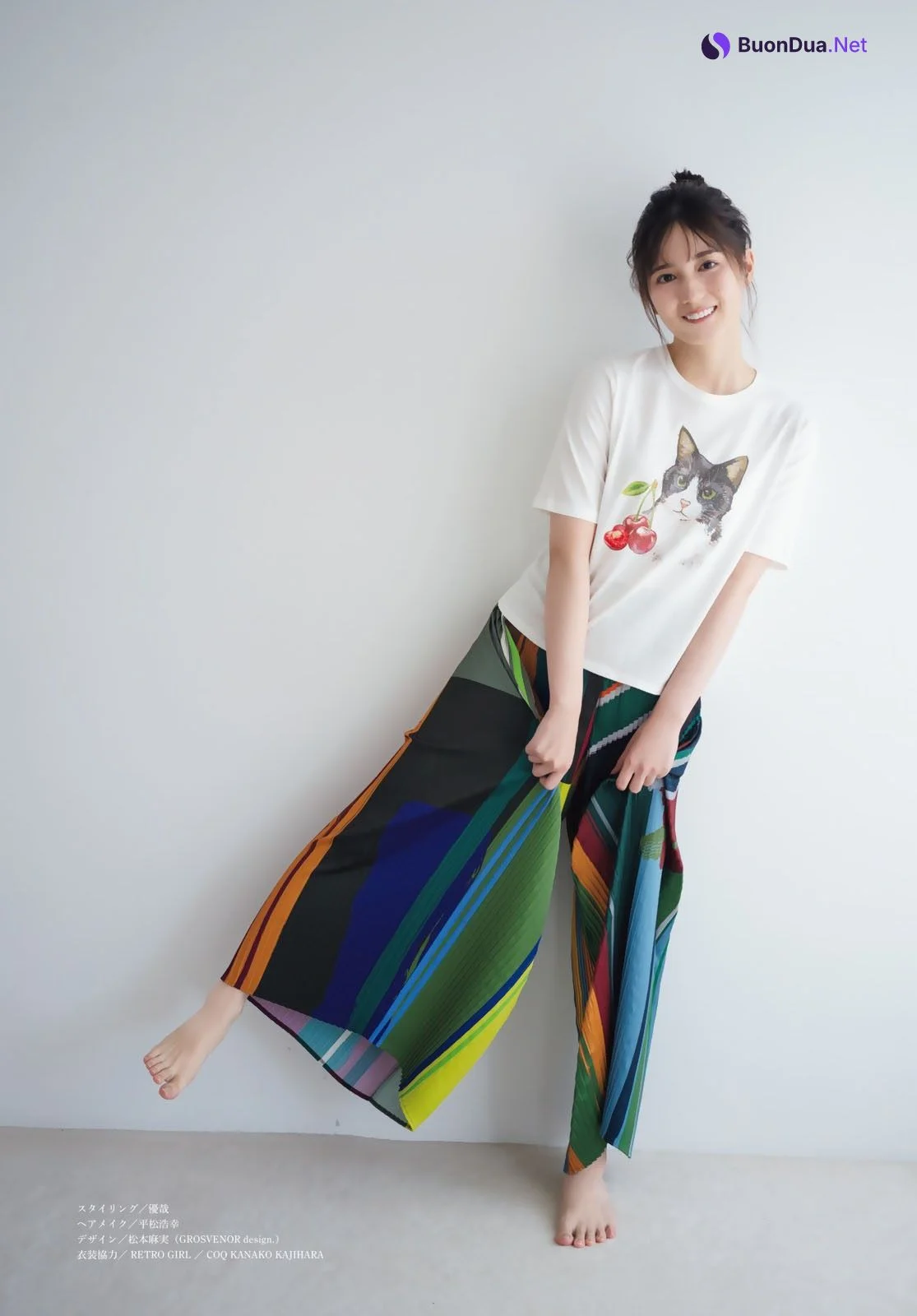 Nao Kosaka 小坂菜緒, Shonen Magazine 2024 No.43 (週刊少年マガジン 2024年43号) - รูปภาพ 10
