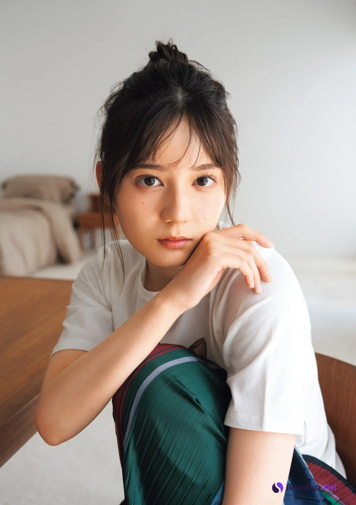 Nao Kosaka 小坂菜緒, Shonen Magazine 2024 No.43 (週刊少年マガジン 2024年43号) - รูปภาพ 12