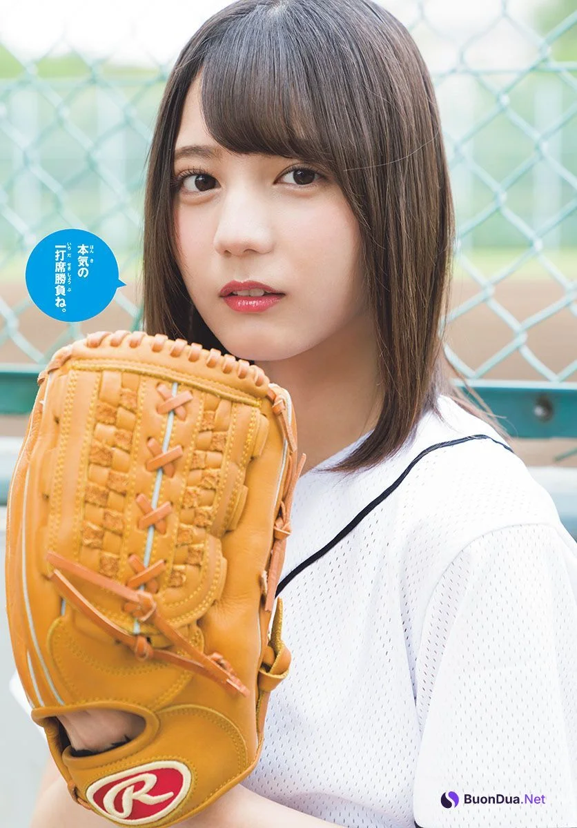Nao Kosaka 小坂菜緒, Shonen Sunday 2019 No.47 (少年サンデー 2019年47号) - Photo 4