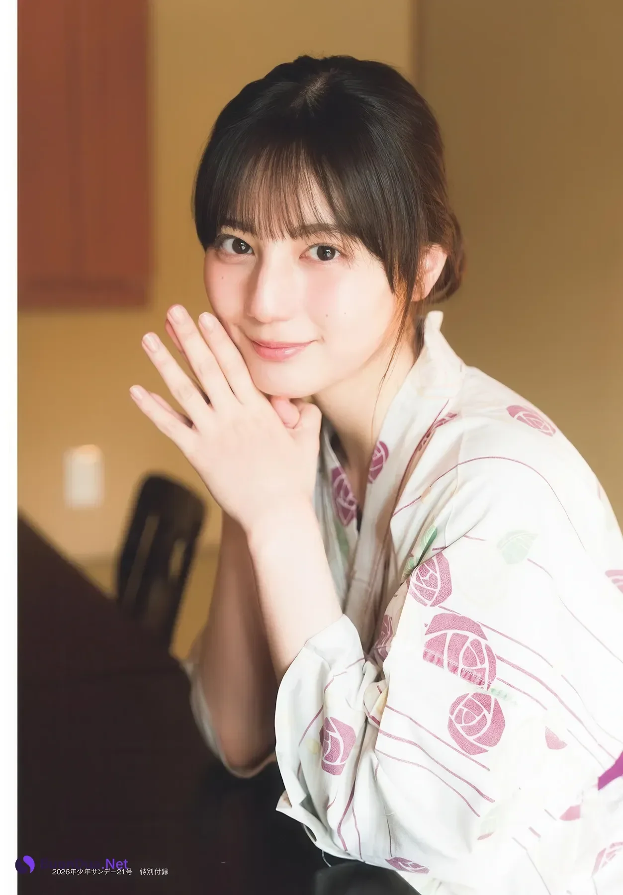 Nao Kosaka 小坂菜緒, Shonen Sunday 2026 No.21 (週刊少年サンデー 2026年21号) - Photo 3