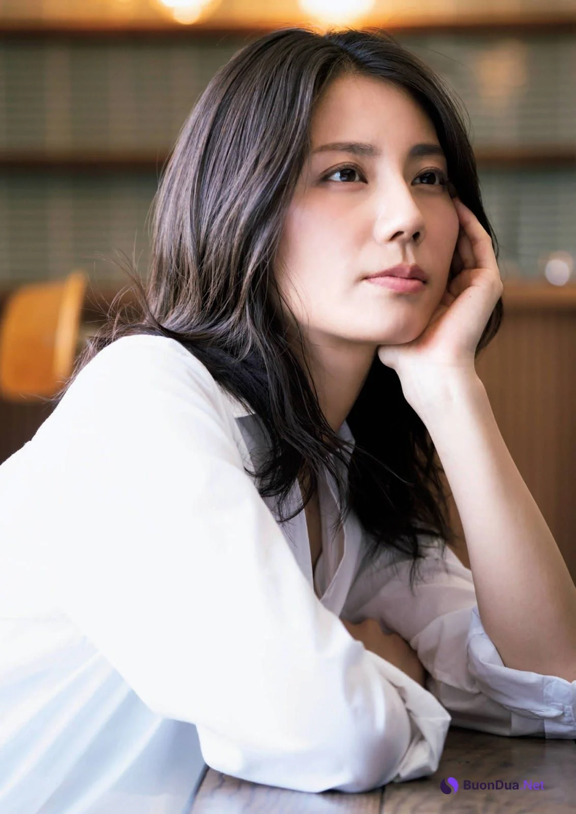 Nao Matsushita 松下奈緒, Shukan Bunshun 2021.06.03 (週刊文春 2021年6月3日号) - Photo 2