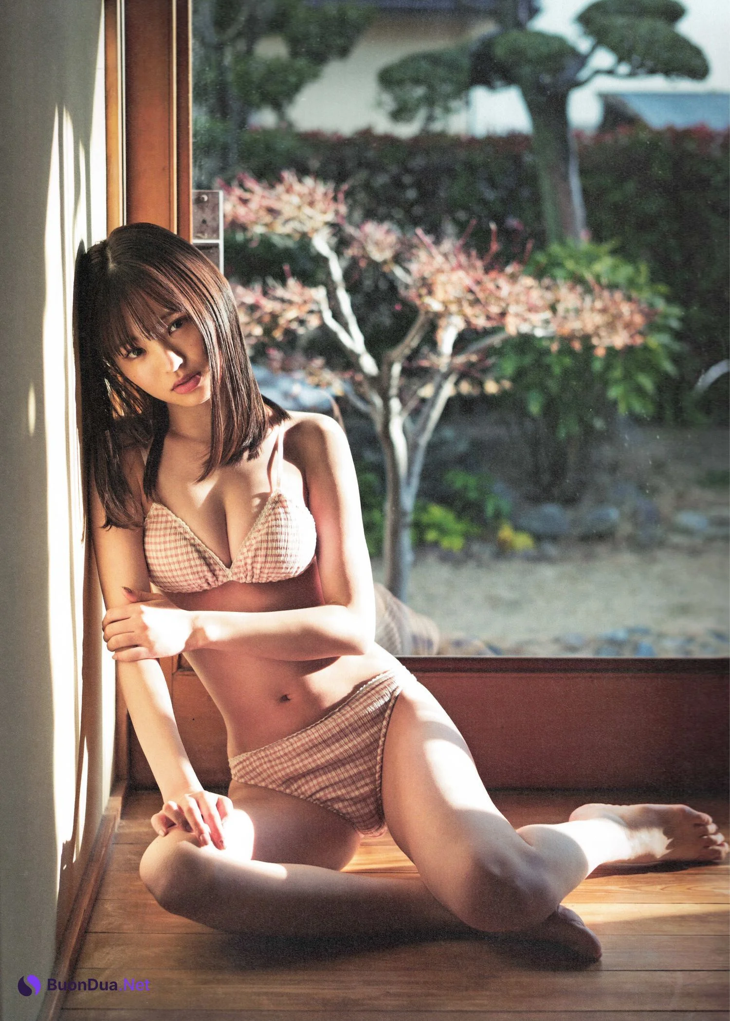 Nao Shinzawa 新澤菜央, B.L.T Graph 2022年2月号 Vol.76 - Photo 2