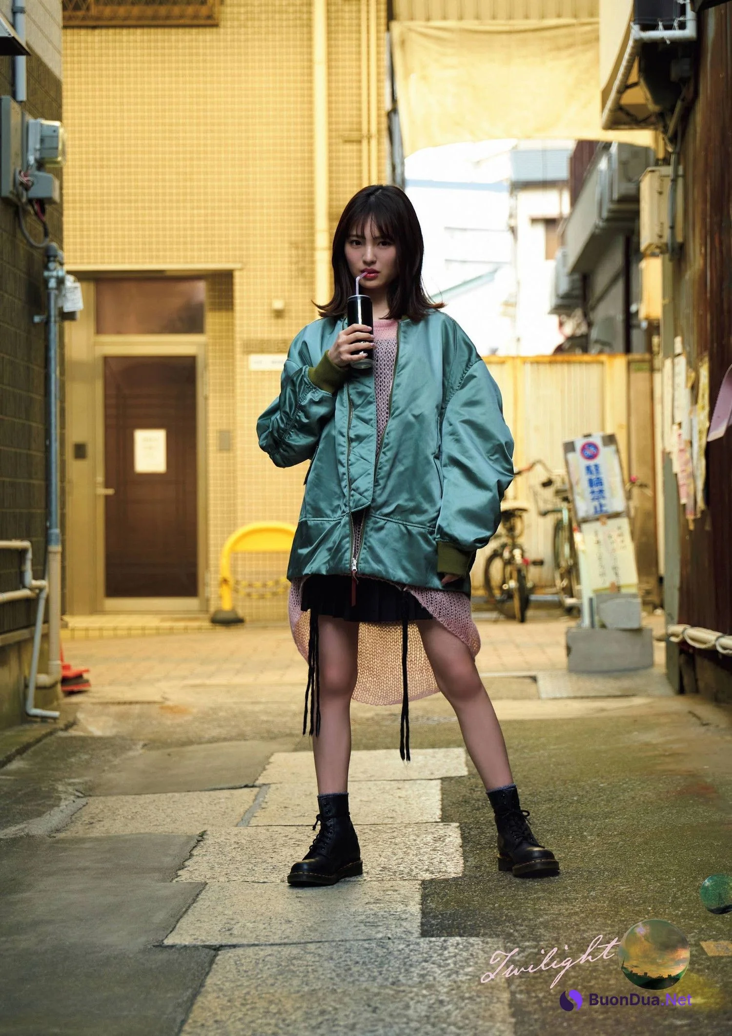 Nao Shinzawa 新澤菜央, Flash グラビアBEST 2022年早春 2022.02.24 - Photo 5