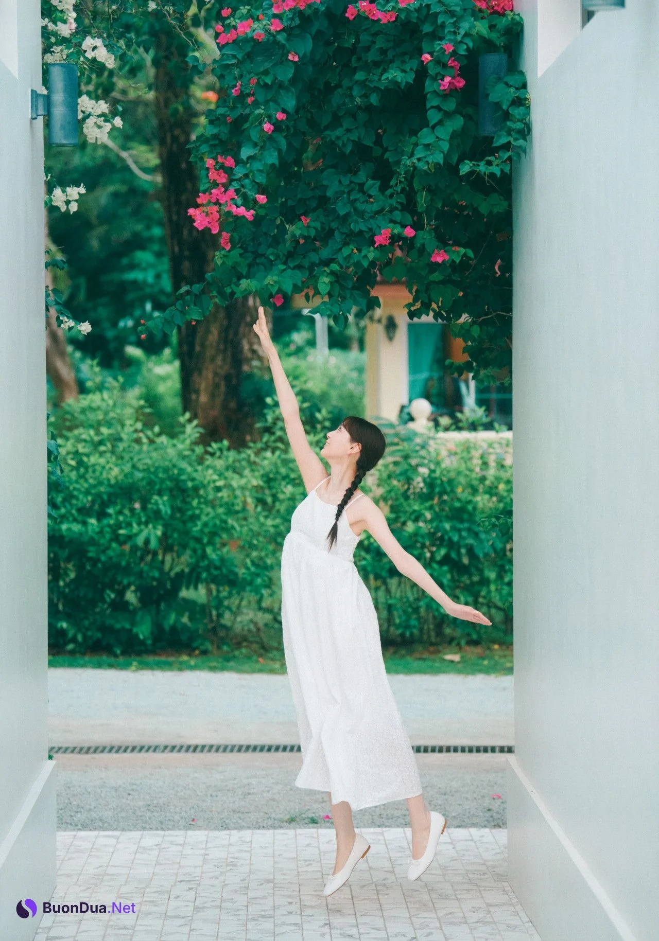Nao Yumiki 弓木奈於, 1st写真集 『天使だったのか』 Set.02 - Photo 2