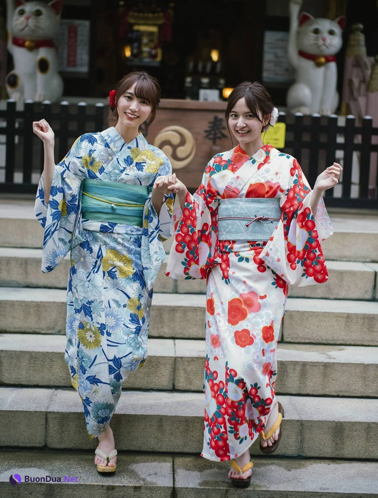 Nao Yumiki 弓木奈於, Saya Kanagawa 金川紗耶, Platinum FLASH 2021 Vol.16 - Photo 4