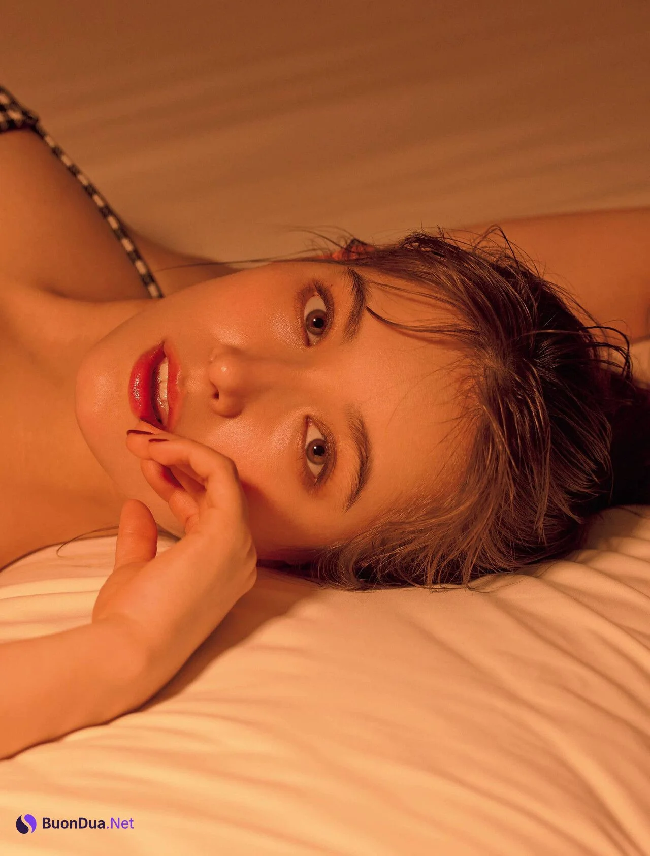 Naomi Trauden トラウデン直美, FRIDAY 2021.02.19 (フライデー 2021年2月19日号) - Photo 9