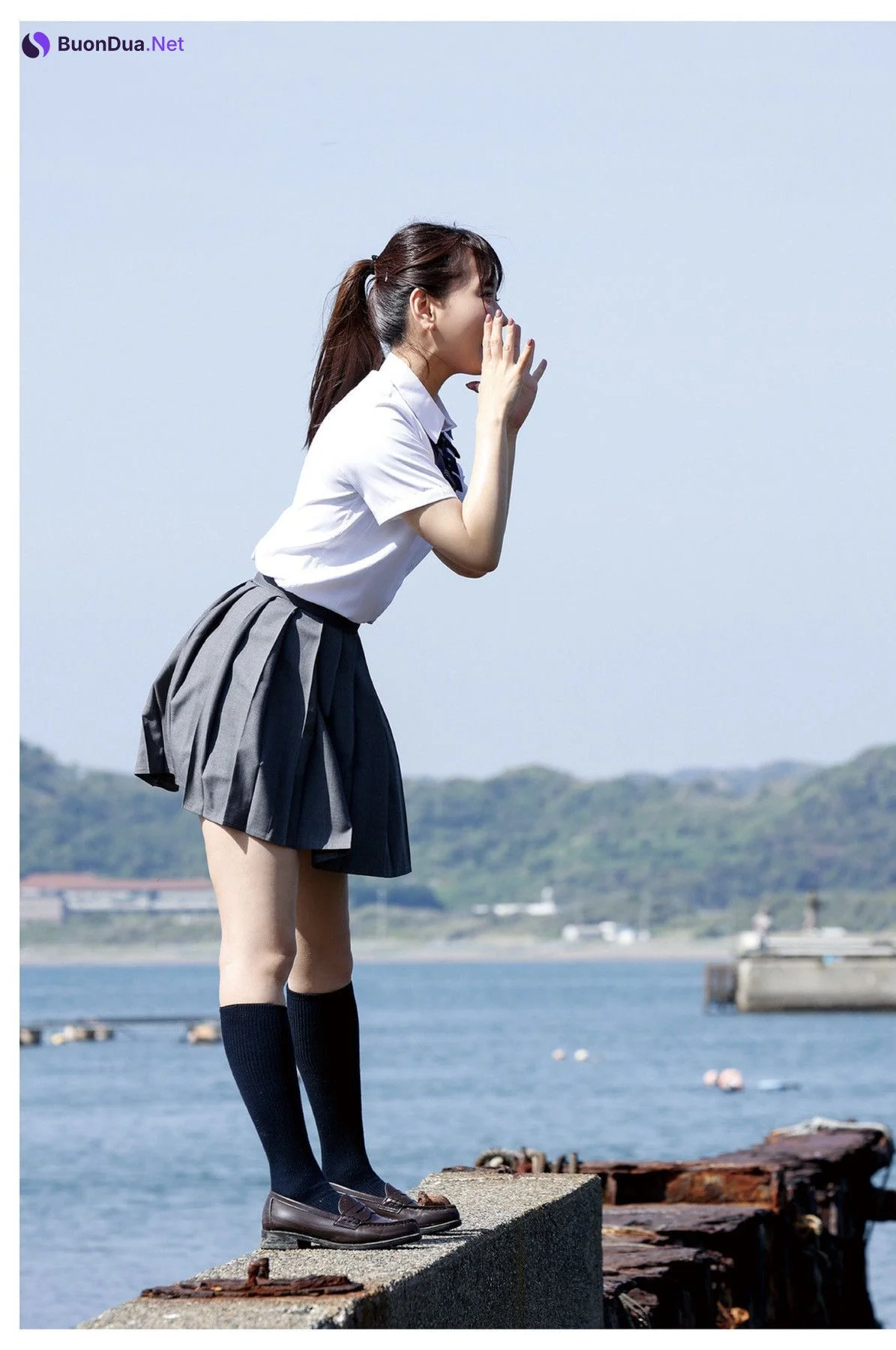 Narumi Hirose 広瀬なるみ, ヌード写真集 『風に包まれて』 Set.06 - รูปภาพ 17