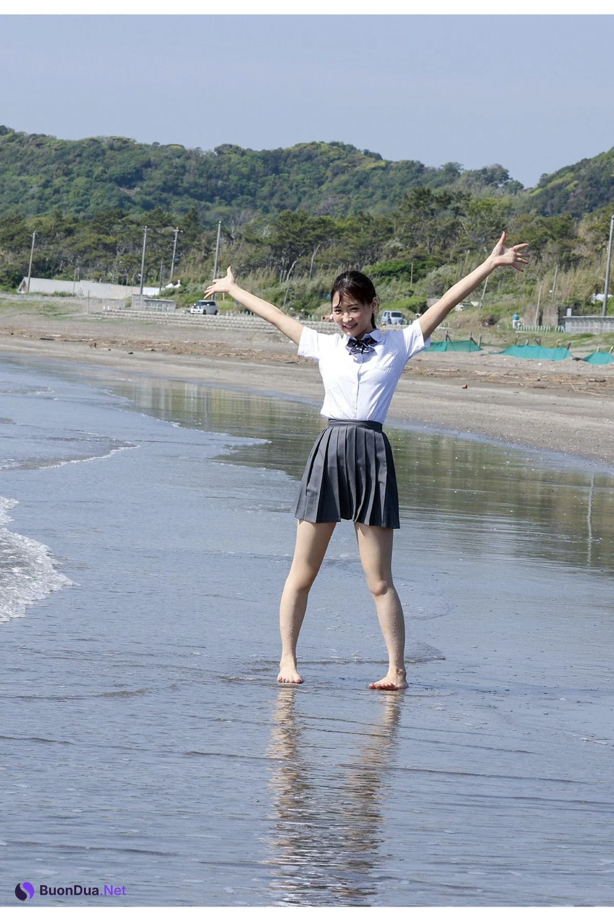 Narumi Hirose 広瀬なるみ, ヌード写真集 『風に包まれて』 Set.06 - รูปภาพ 18