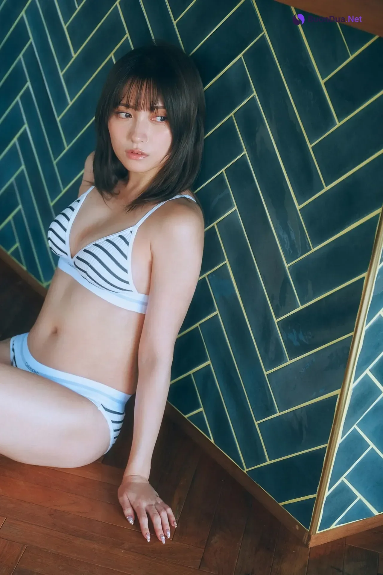 Nashiko Momotsuki 桃月なしこ, ヤンマガデジタル写真集 「最後の夏休み」 Set.01 - Photo 14