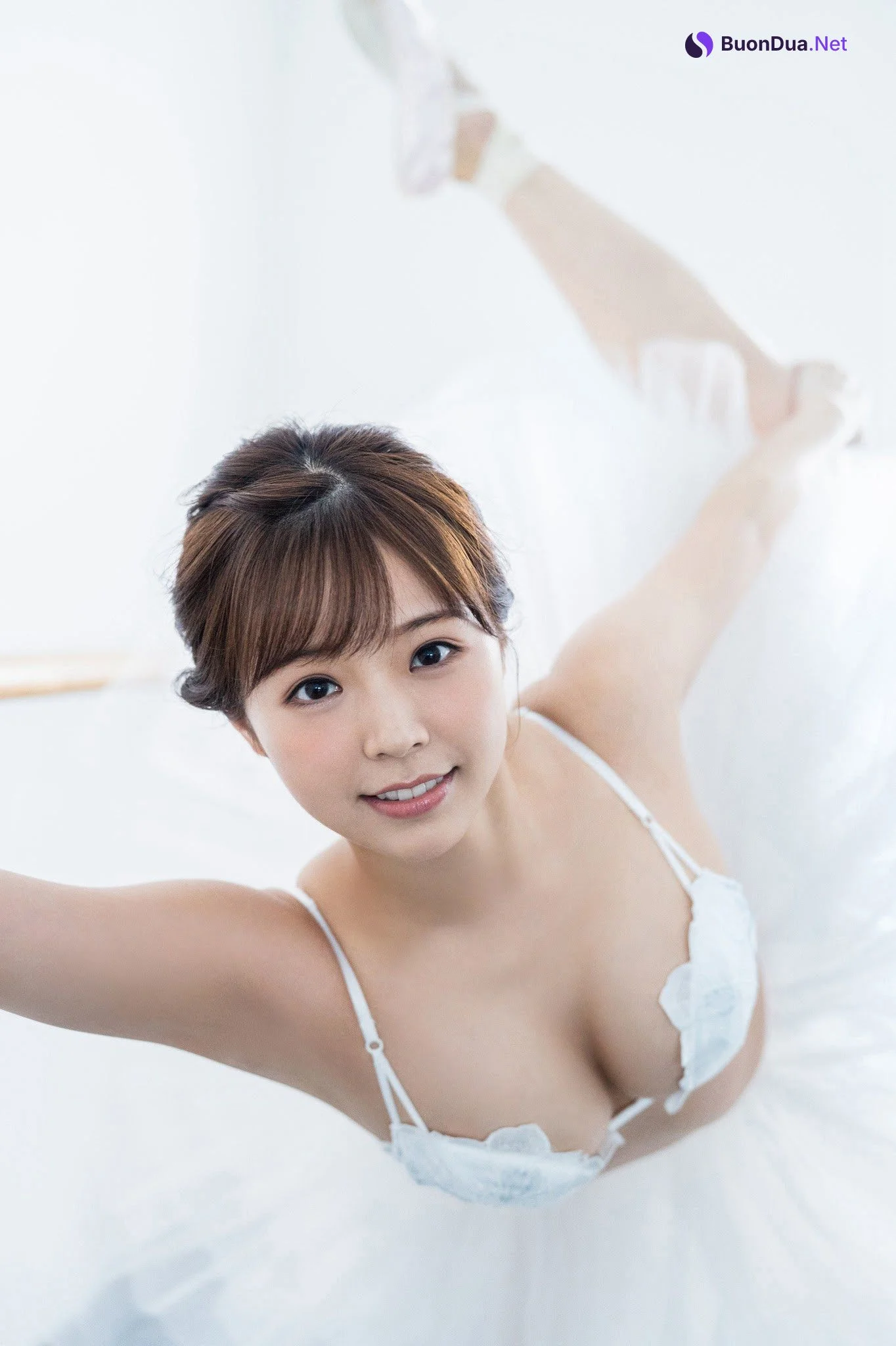 Natsuki Kawamura 川村那月, ヤンマガWeb が水着でクラシックバレエ - Photo 5