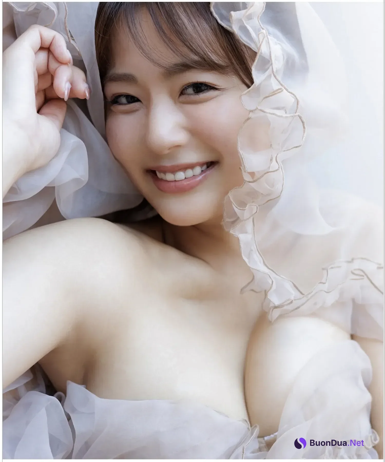 Natsumi Hirajima 平嶋夏海, Weekly Playboy 2025 No.45-46 (週刊プレイボーイ 2025年45-46号) - Photo 14