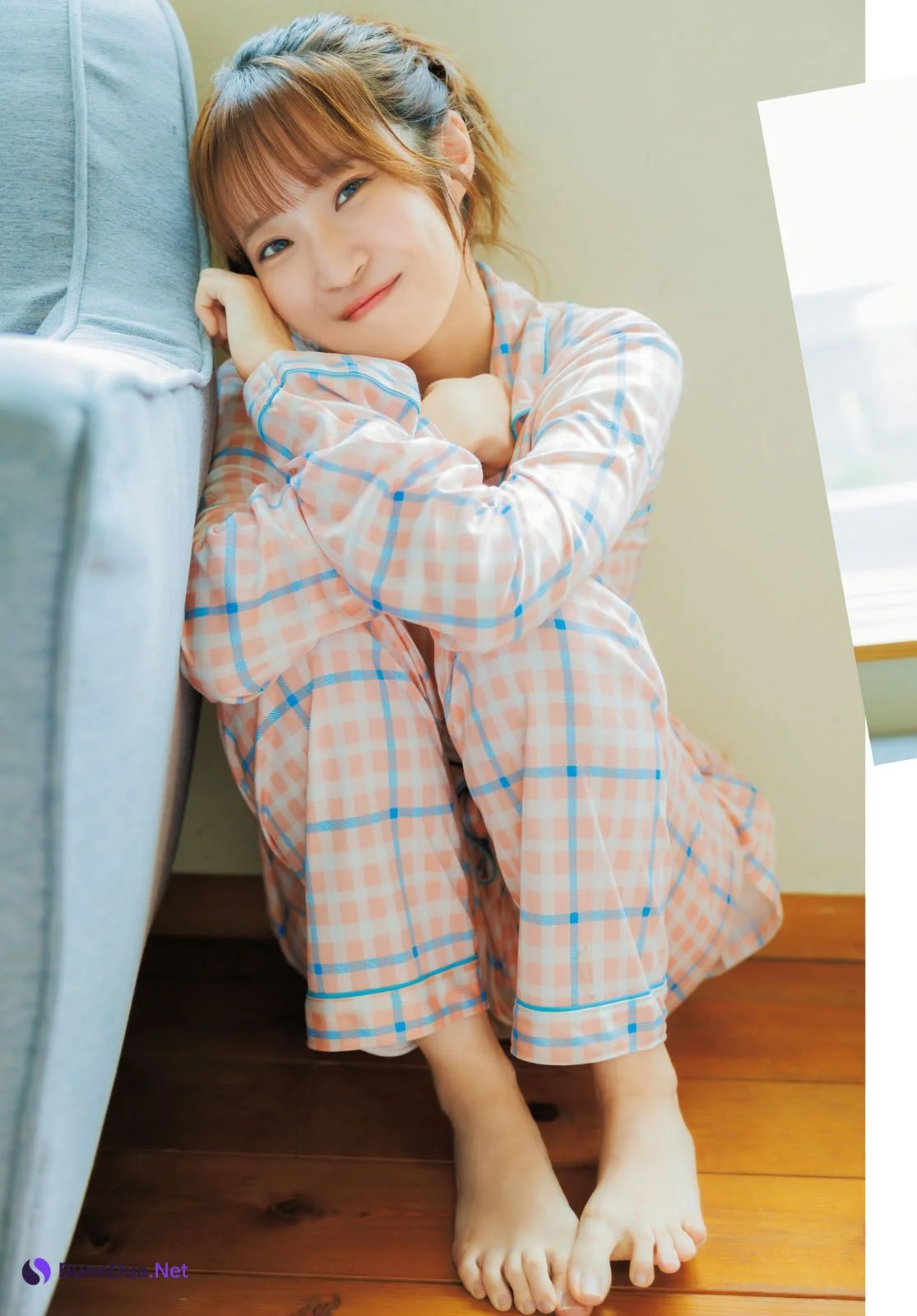 Natsumi Murakami 村上奈津実, Young Dragon Age ヤングドラゴンエイジ 2024.12 - Photo 3