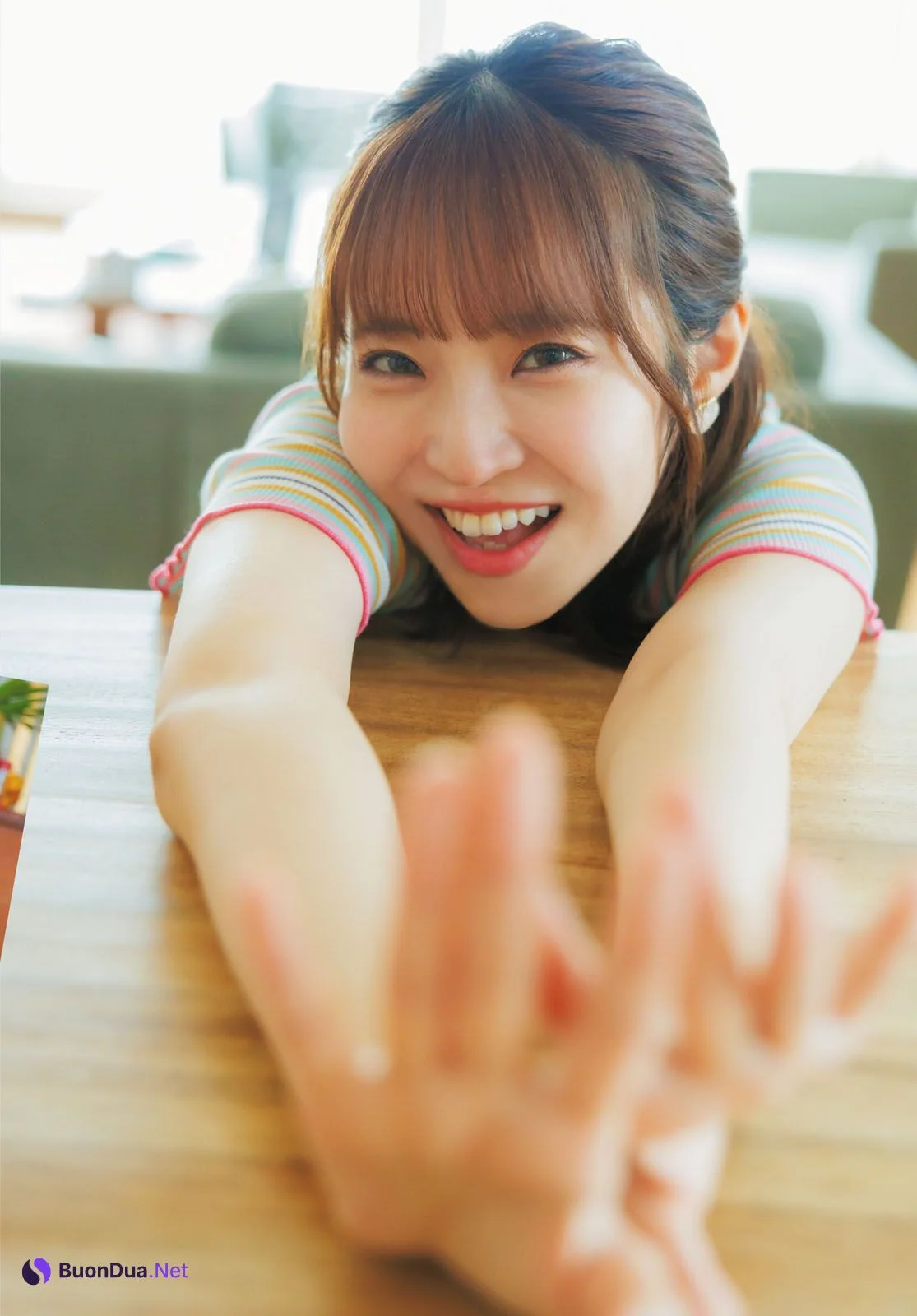 Natsumi Murakami 村上奈津実, Young Dragon Age ヤングドラゴンエイジ 2024.12 - Photo 8
