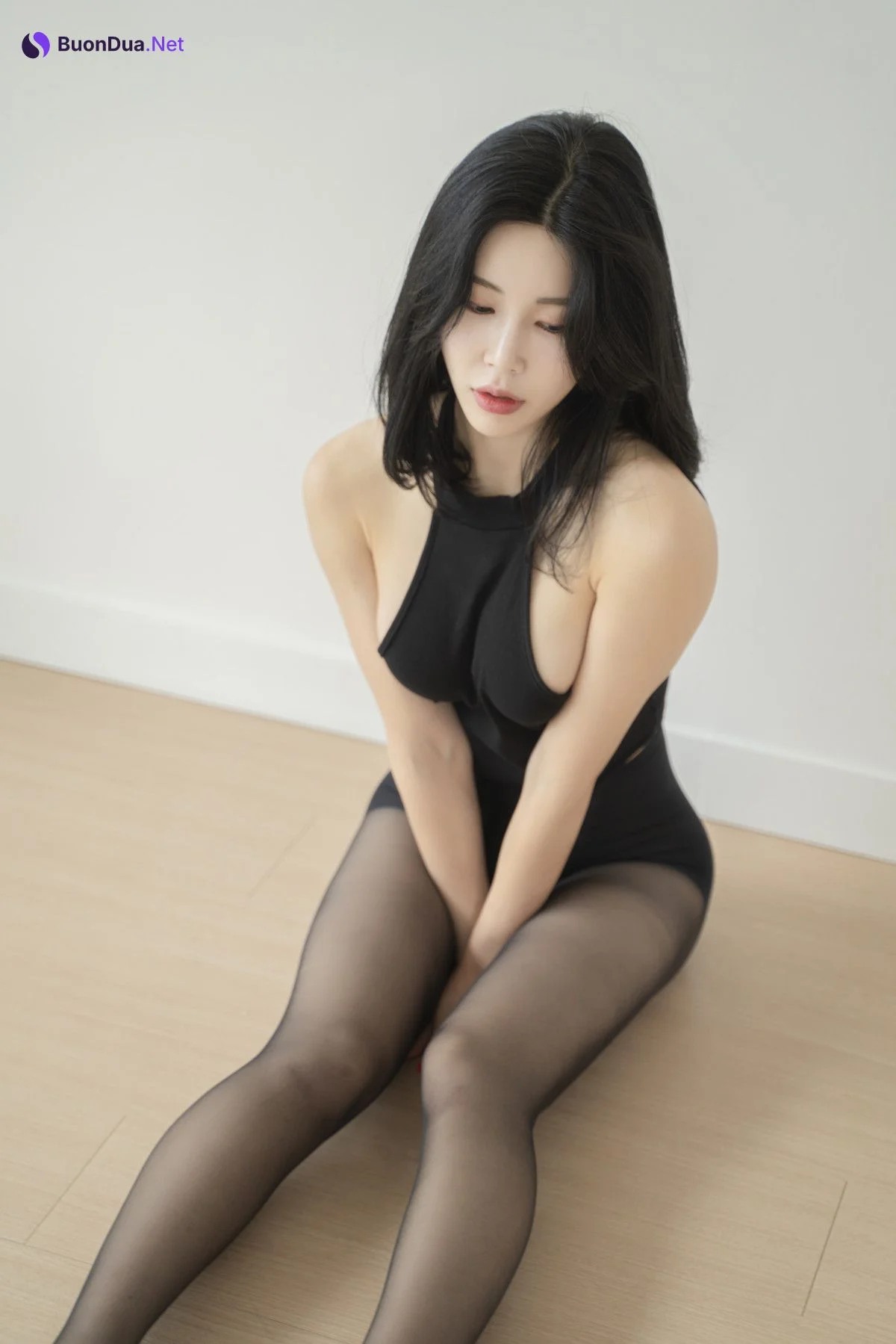 Naya Kiri [Roglegraphy] 1집 Vol.01 - Photo 15