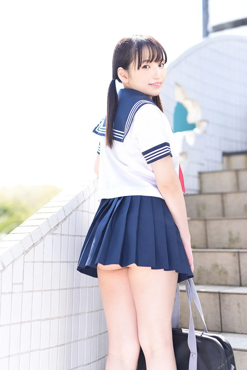 Nazuna Nonohara 野々原なずな, ギリギリ★あいどる倶楽部 裸のキミに会いたくて… Set.01