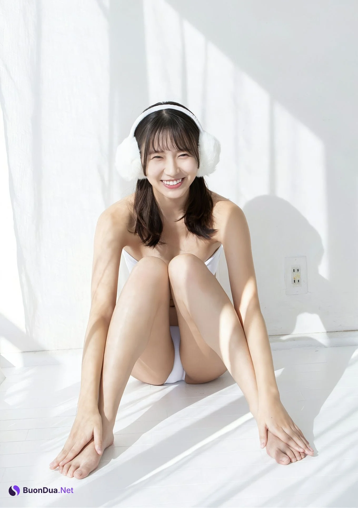 Nene Shida 志田音々, BRODYデジタル写真集 『恋人はサンタクロース』 Set.02 - 사진 14