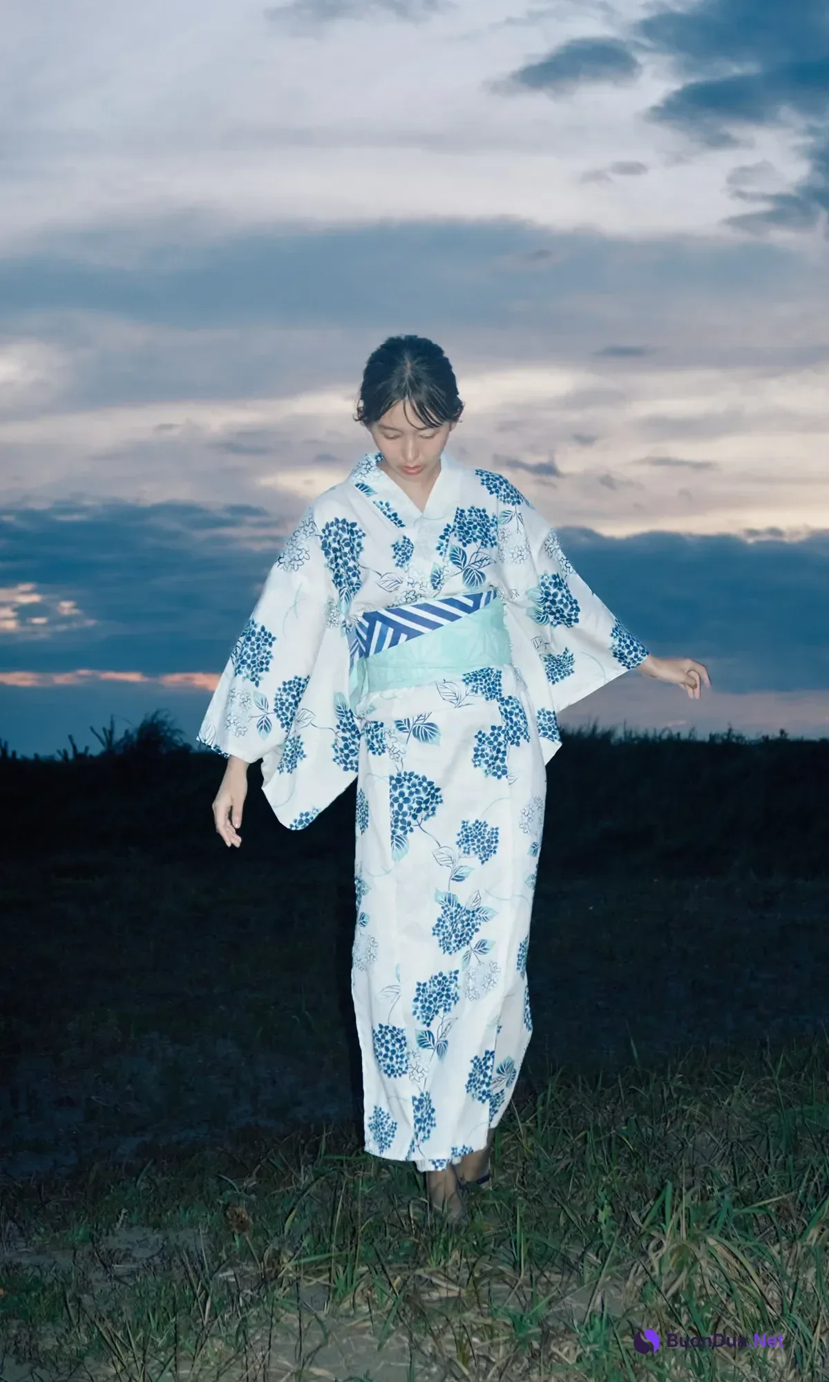 Nene Shida 志田音々, 週プレ Photo Book 「まなざしの先に」 Set.01 - Photo 15