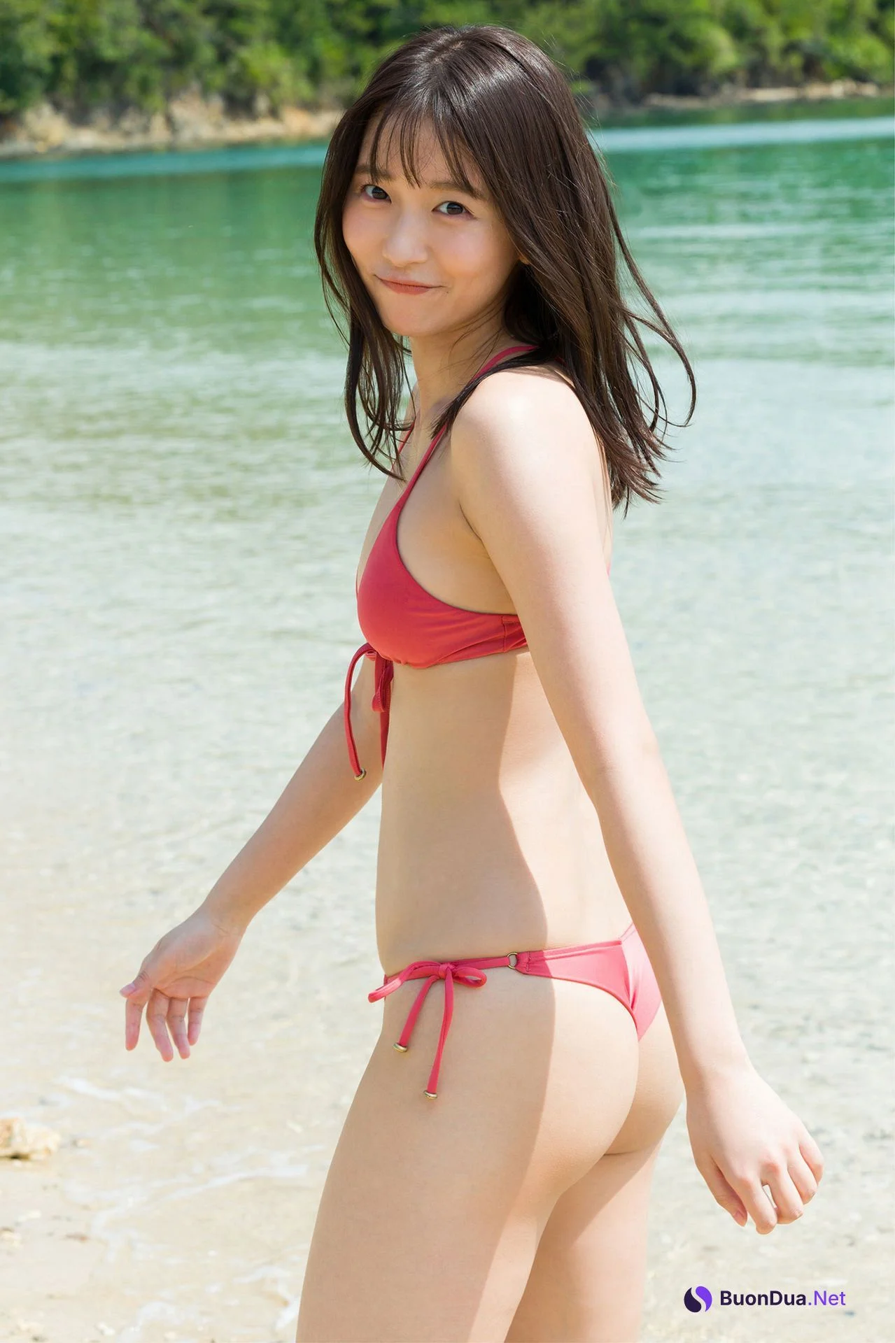Nene Shida 志田音々, ファースト写真集アナザーバージョン 『ｎｅｎｅ－まるっとりっぷ－』 Set.01 - Photo 3