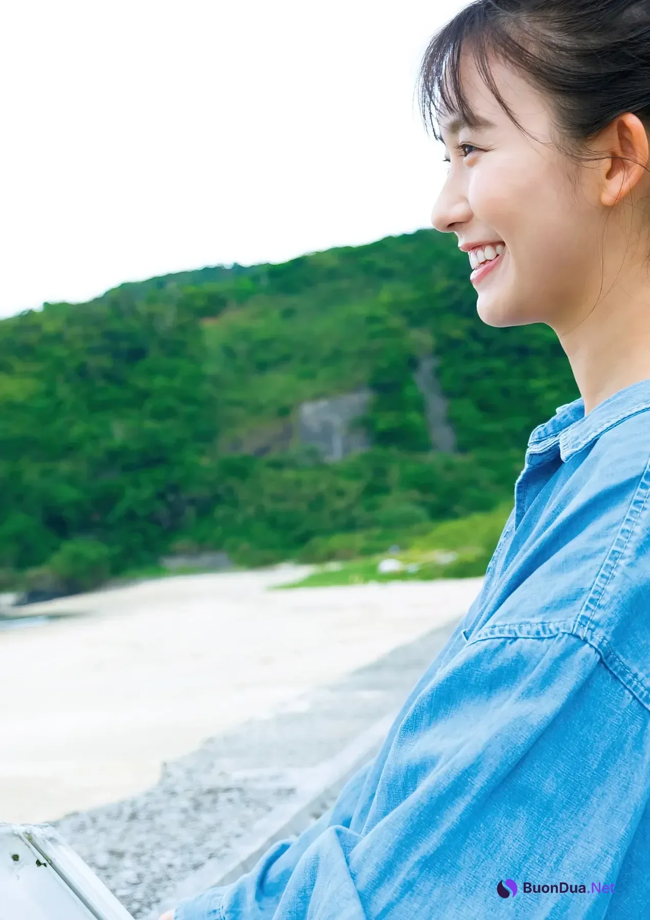 Nene Shida 志田音々, ファースト写真集 『ｎｅｎｅ－まるっとぜんぶ－』 Set.02 - Photo 3