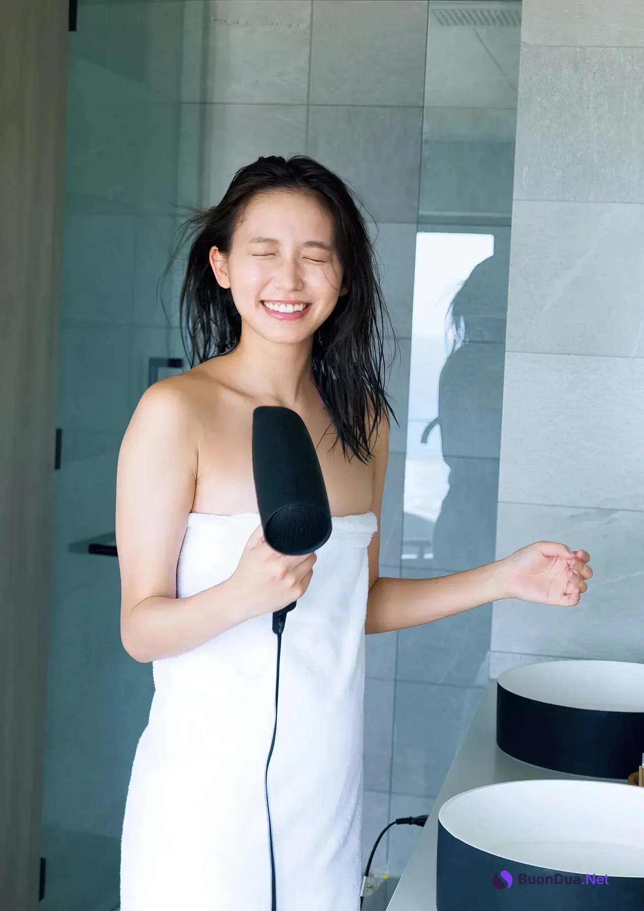 Nene Shida 志田音々, ファースト写真集 『ｎｅｎｅ－まるっとぜんぶ－』 Set.04 - รูปภาพ 18