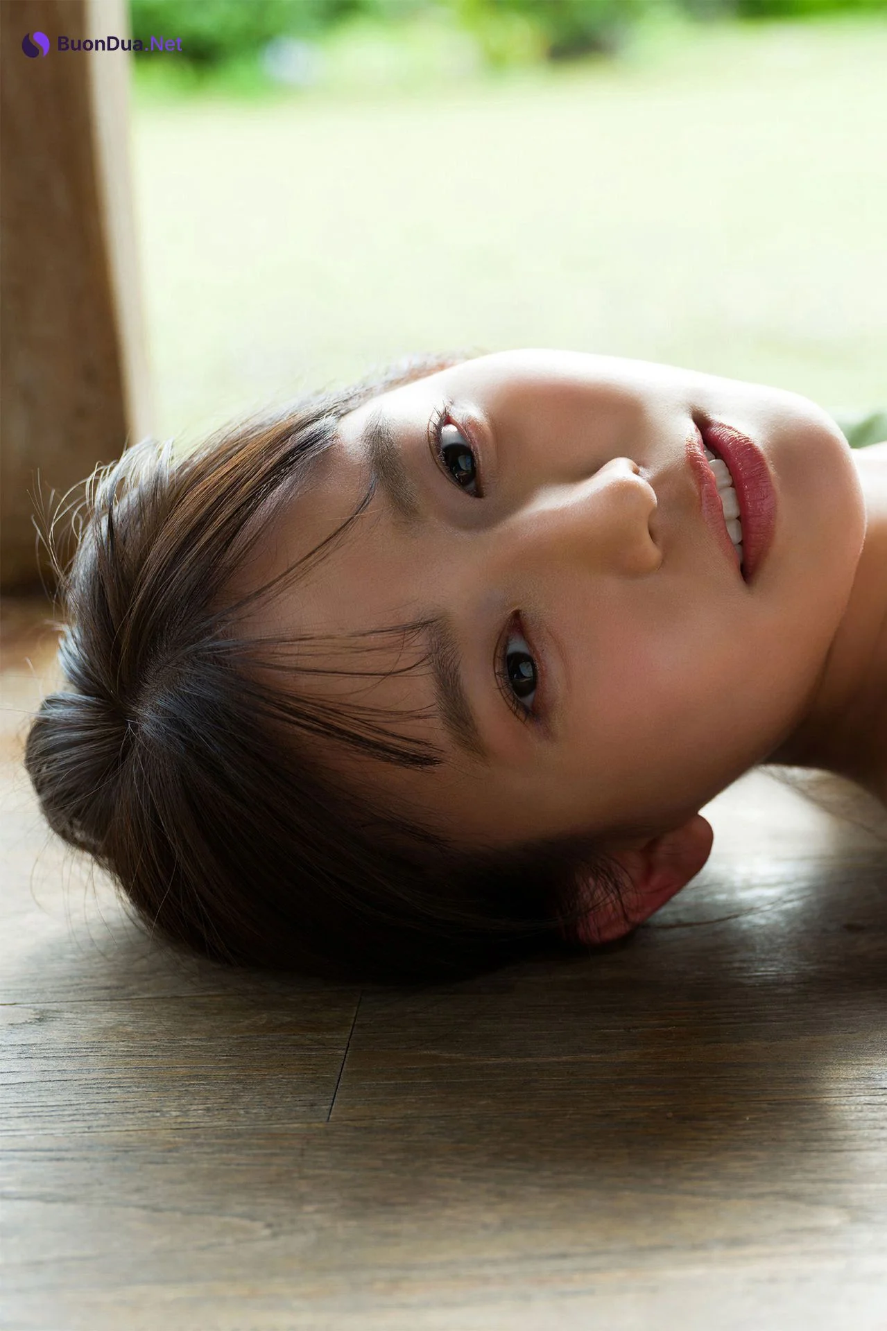Nene Shida 志田音々, ファースト写真集アナザーバージョン 『ｎｅｎｅ－まるっとりっぷ－』 Set.04 - Photo 7