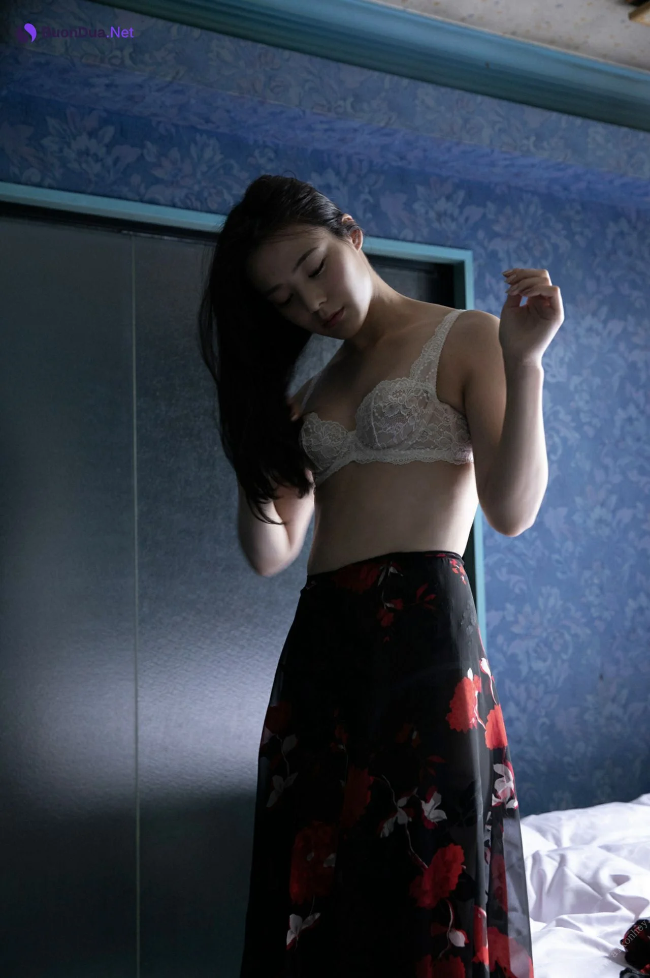 Nene Yoshitaka 吉高寧々, 週刊ポストデジタル写真集 「Love Hotel」 Set.01 - Photo 11