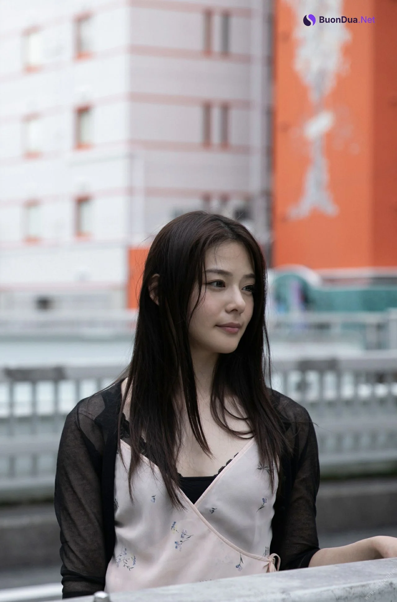 Nene Yoshitaka 吉高寧々, 週刊ポストデジタル写真集 「Love Hotel」 Set.03 - Photo 4