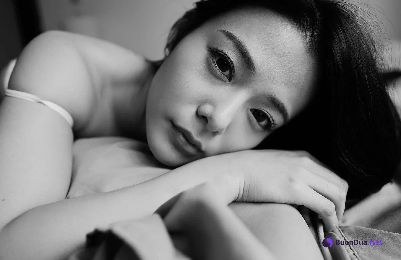 Nene Yoshitaka 吉高寧々, デジタル写真集 「Revelation」 EPISODE：Final Set.04 - Photo 8