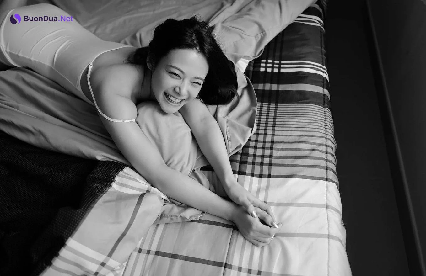 Nene Yoshitaka 吉高寧々, デジタル写真集 「Revelation」 EPISODE：Final Set.04 - Photo 9