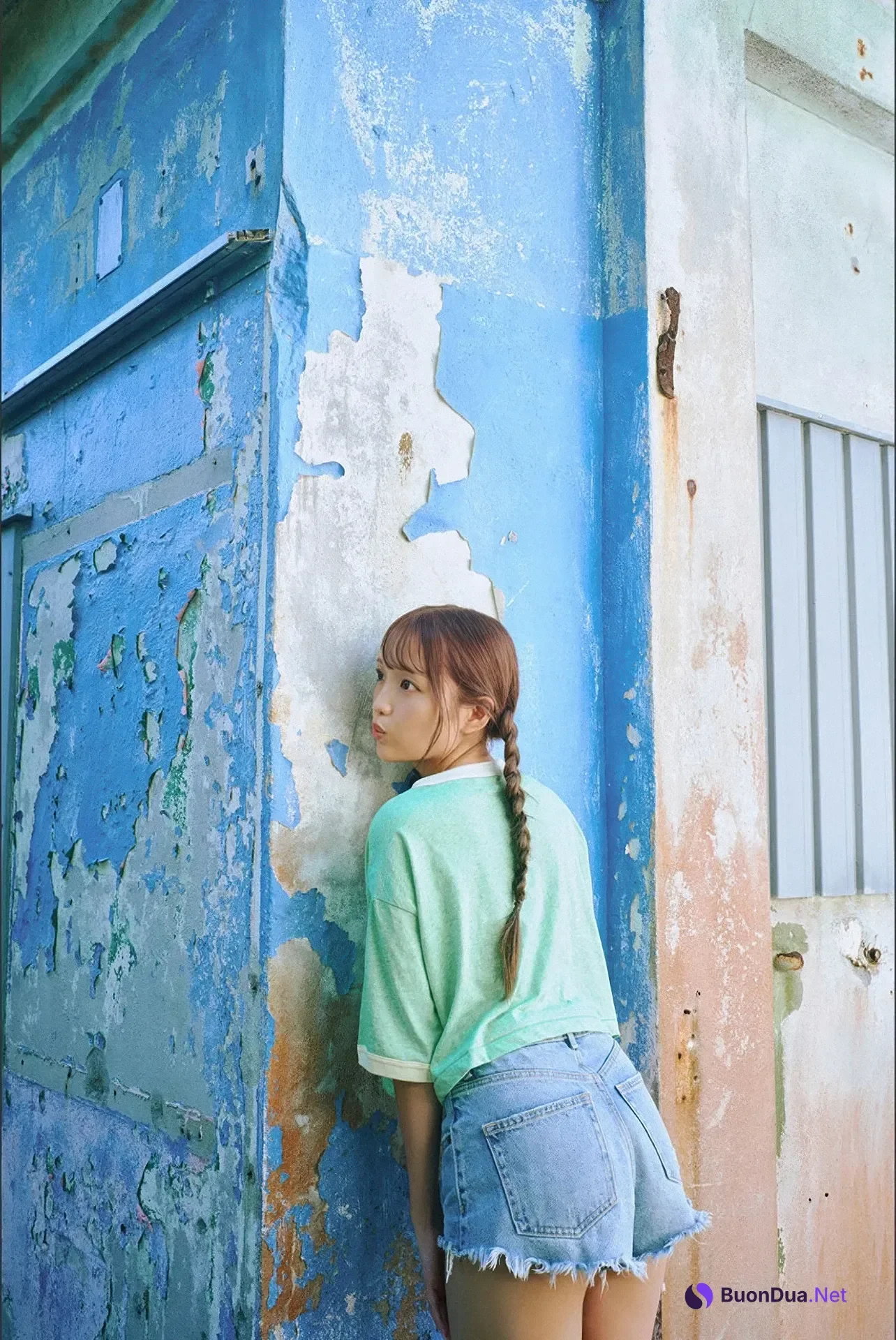 NEO ねお, 写真集 2025 Autumn Season Girl 「青にとける」 - Photo 11