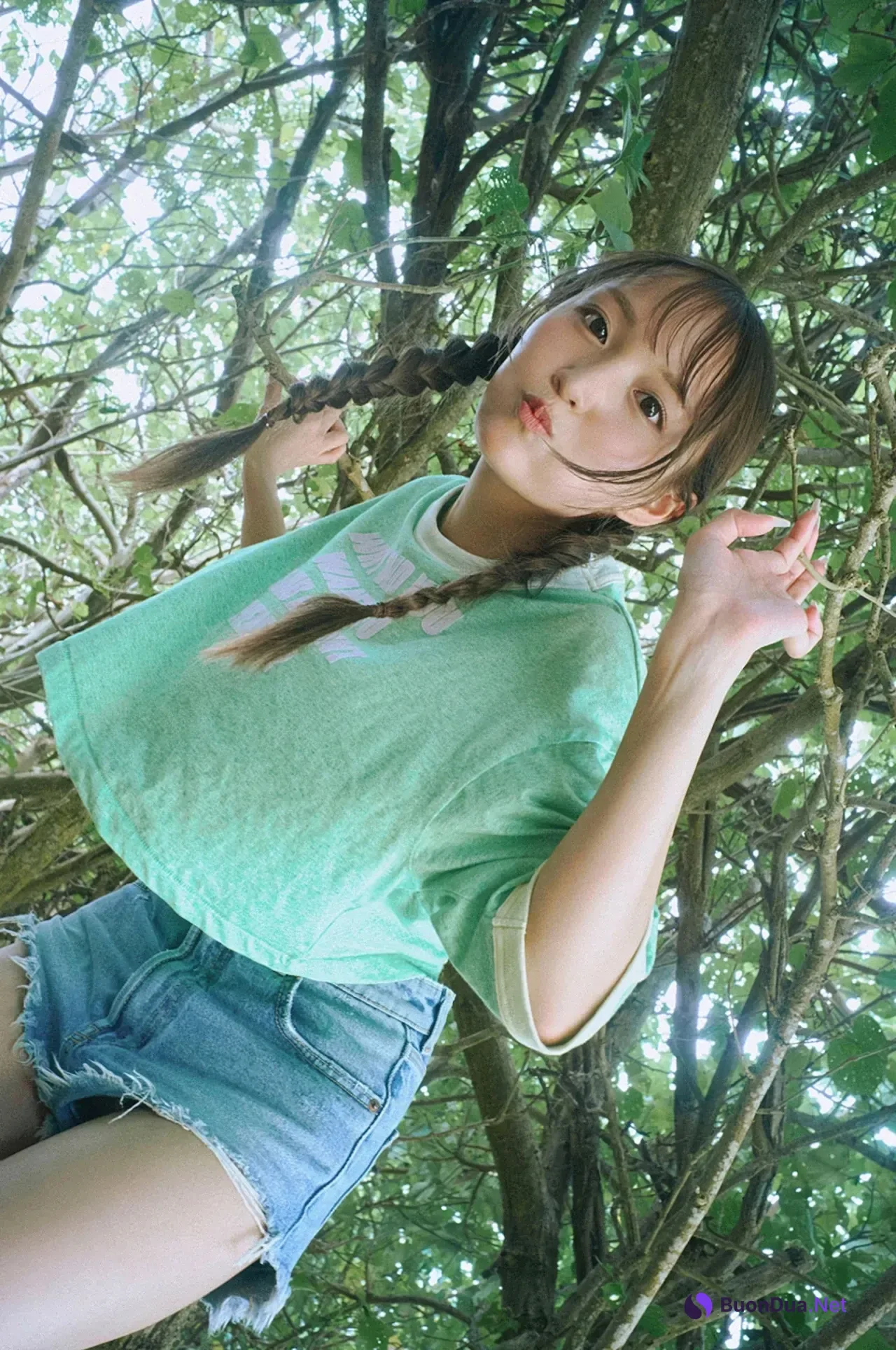 NEO ねお, 写真集 2025 Autumn Season Girl 「青にとける」 - Photo 15