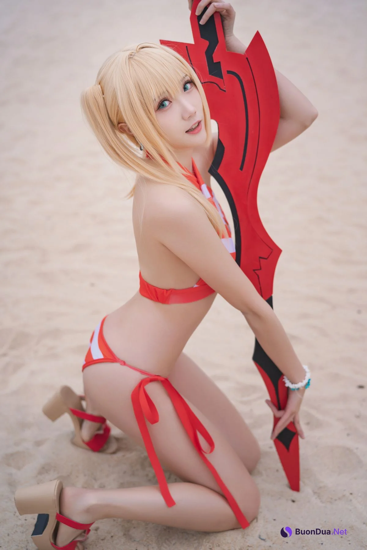 [瓜希酱] 尼禄水着 Nero Swimsuit - Photo 15