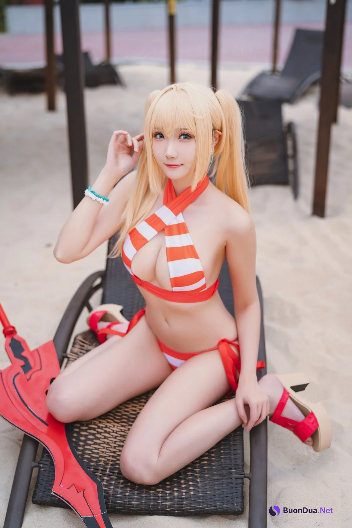 [瓜希酱] 尼禄水着 Nero Swimsuit - Photo 2