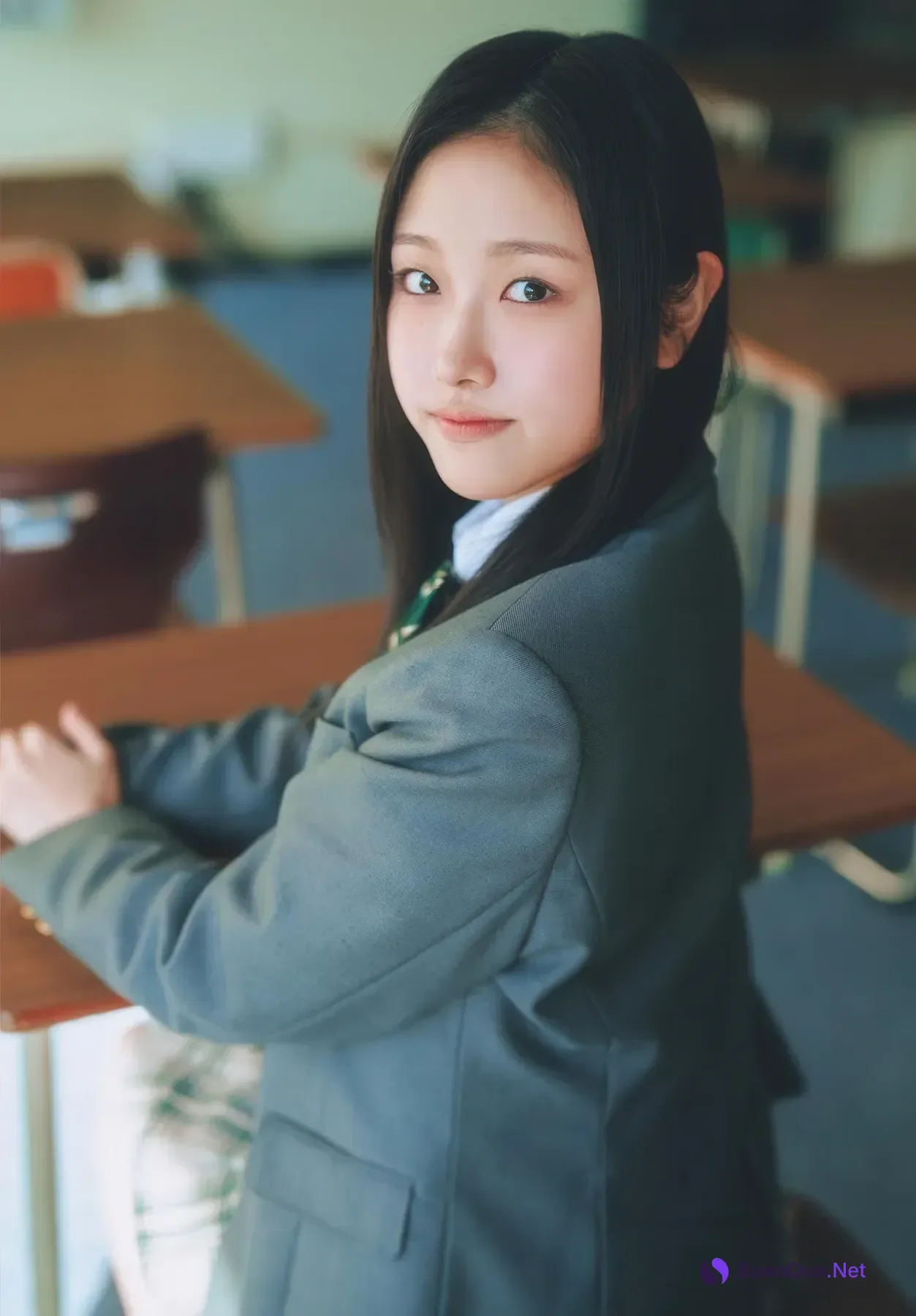 Niina Hayashi 林仁愛, Akari Endo 遠藤彩加里, Shonen Sunday 2026 No.15 (週刊少年サンデー 2026年15号) - Photo 17