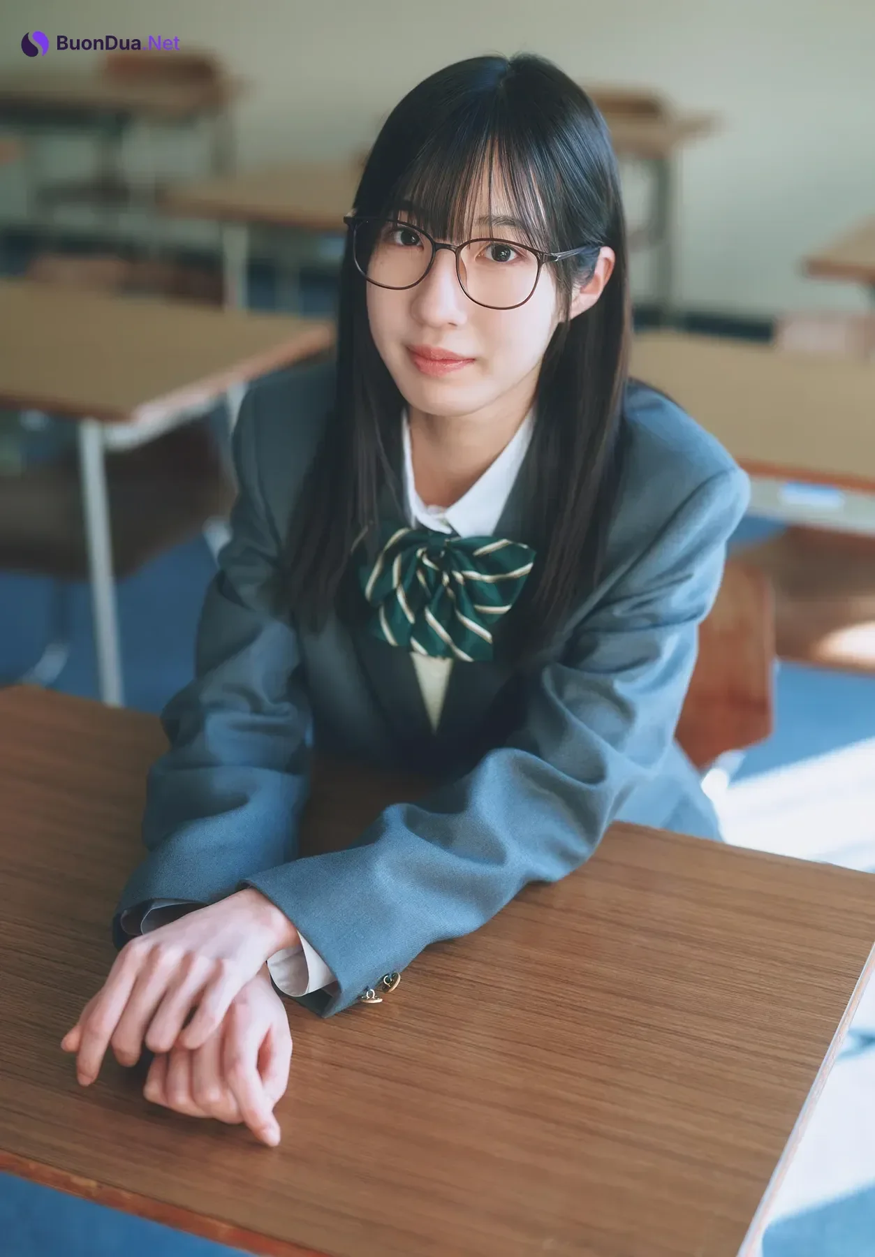 Niina Hayashi 林仁愛, Akari Endo 遠藤彩加里, Shonen Sunday 2026 No.15 (週刊少年サンデー 2026年15号) - Photo 18