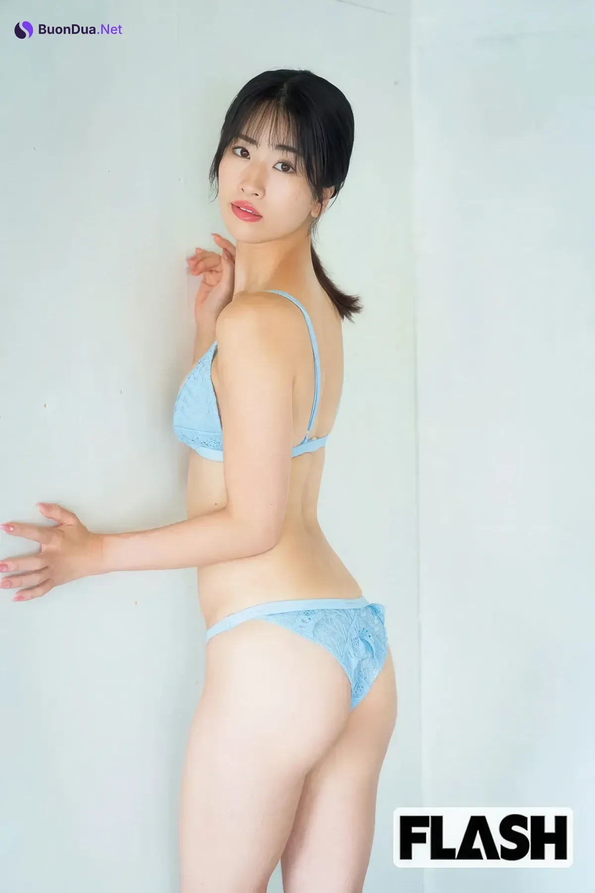Niinuma Kisora 新沼希空, Yuriya Sakai さかいゆりや, FLASH 2025.08.19-26 (フラッシュ 2025年8月19-26日号) - Photo 20
