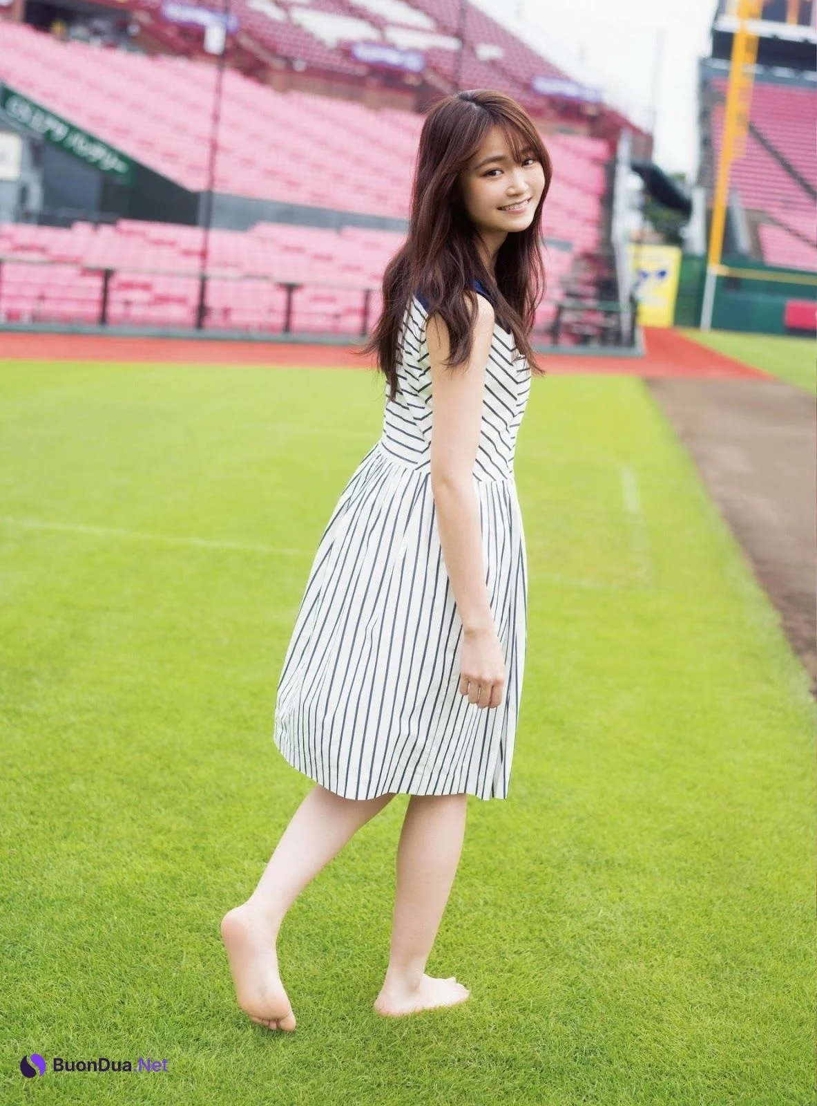 Nijika Ishimori 石森虹花, ENTAME 2019.11 (月刊エンタメ 2019年11月号) - รูปภาพ 2