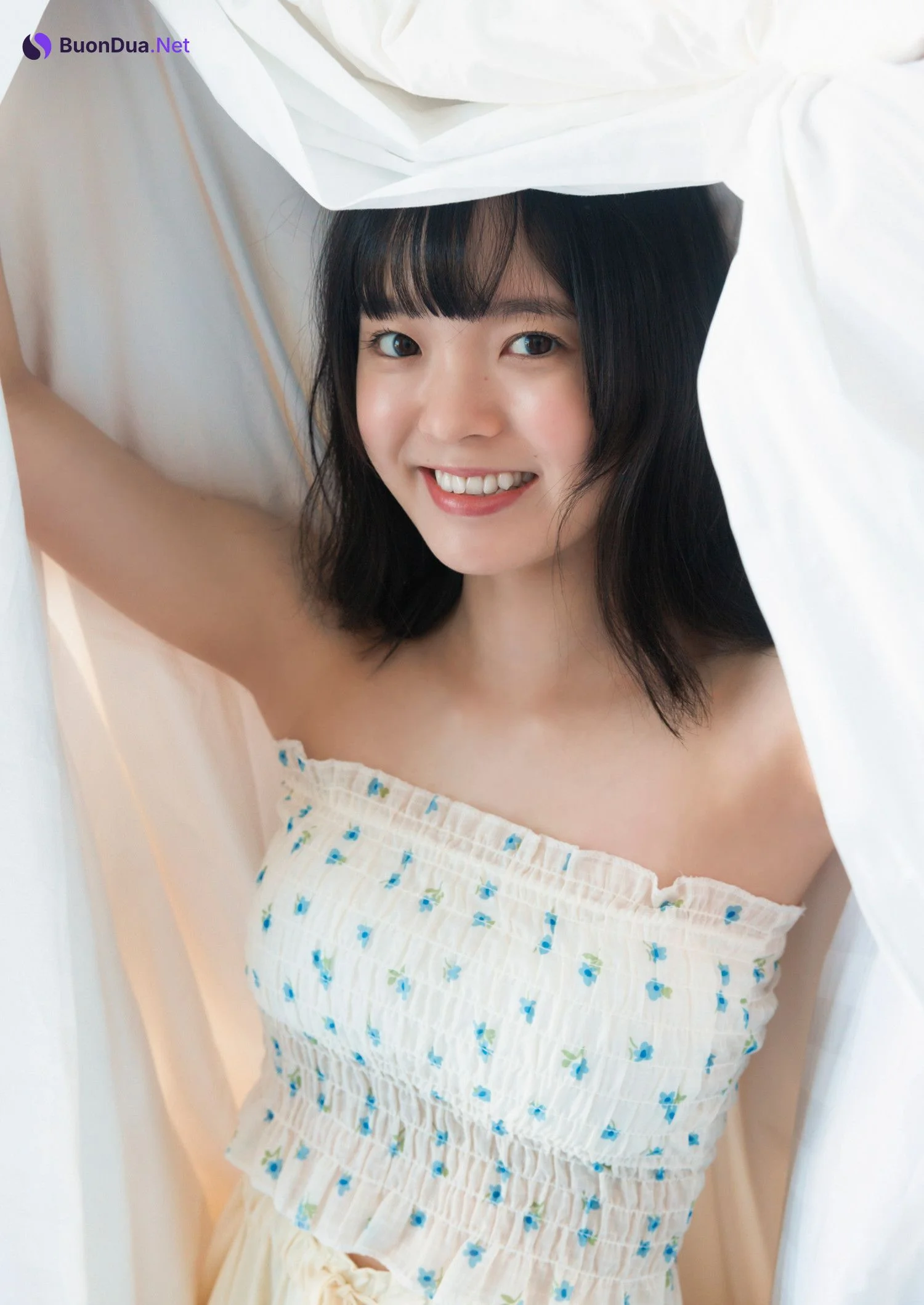 Nirei Nozomi 楡井希実, Young Jump 2025 No.03 (ヤングジャンプ 2025年3号) - Photo 12