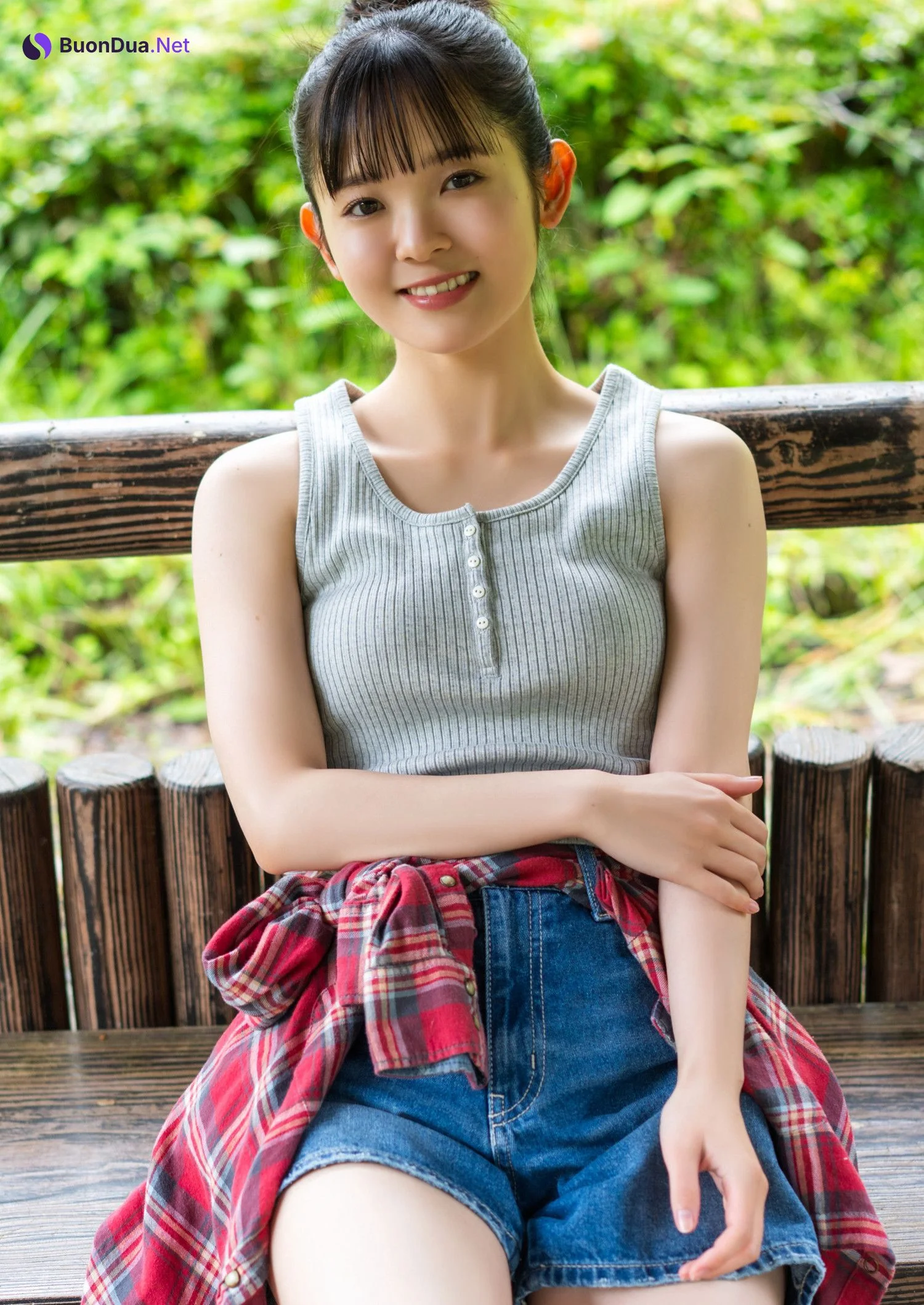 Nirei Nozomi 楡井希実, Young Jump 2025 No.28 (ヤングジャンプ 2025年28号) - Photo 11