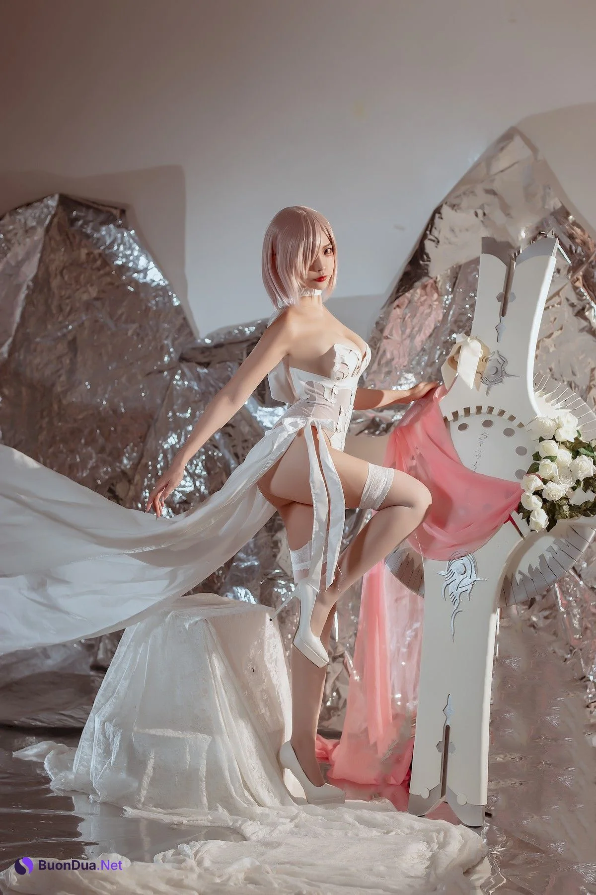 二佐Nisa Cosplay 玛修婚纱 - 사진 2