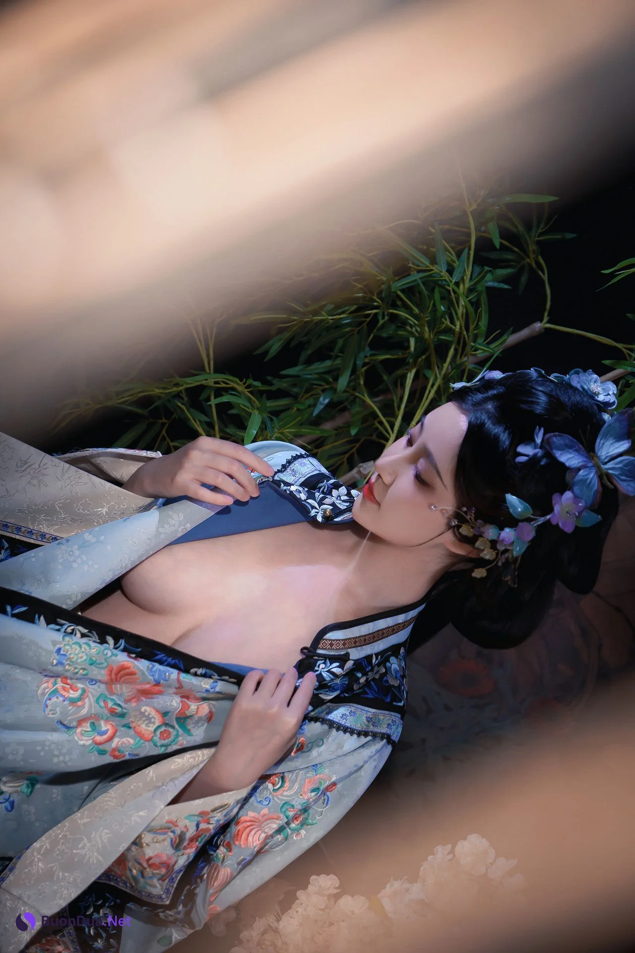 年年Nnian, 写真集 丝兰陵 - Photo 15