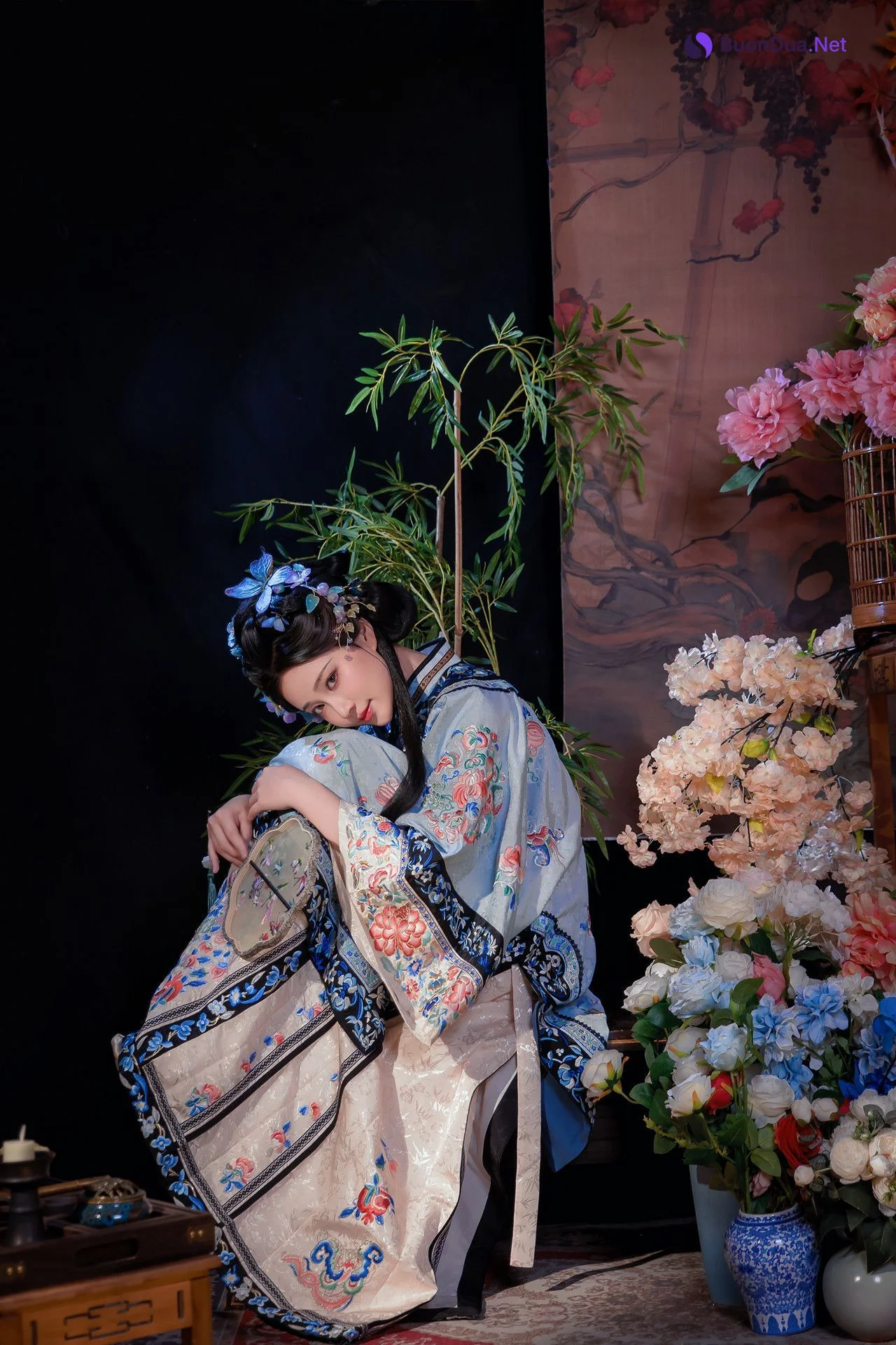 年年Nnian, 写真集 丝兰陵 - Photo 2