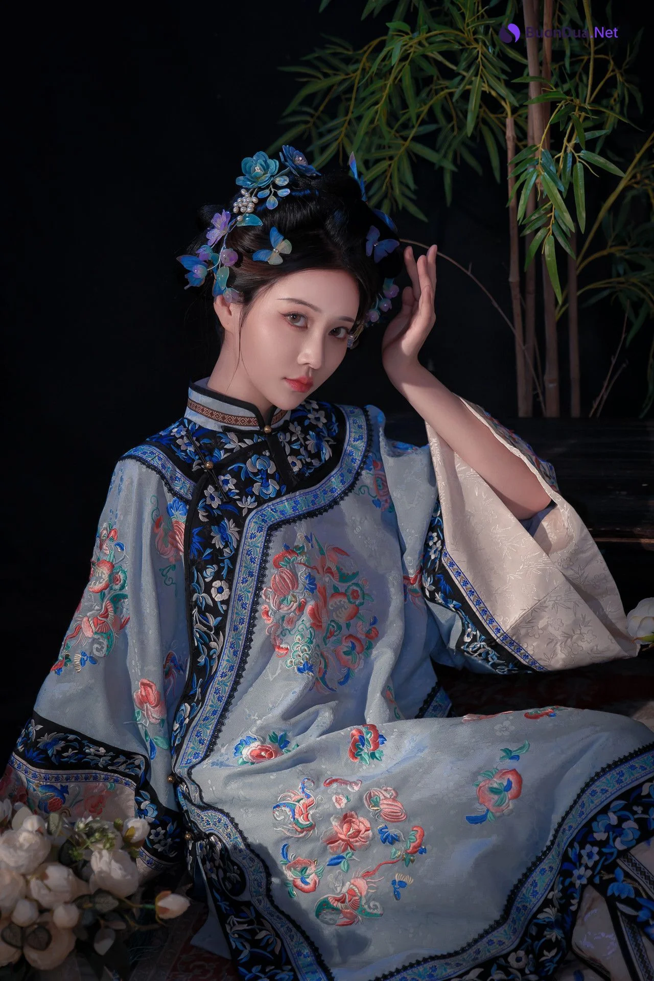年年Nnian, 写真集 丝兰陵 - Photo 9