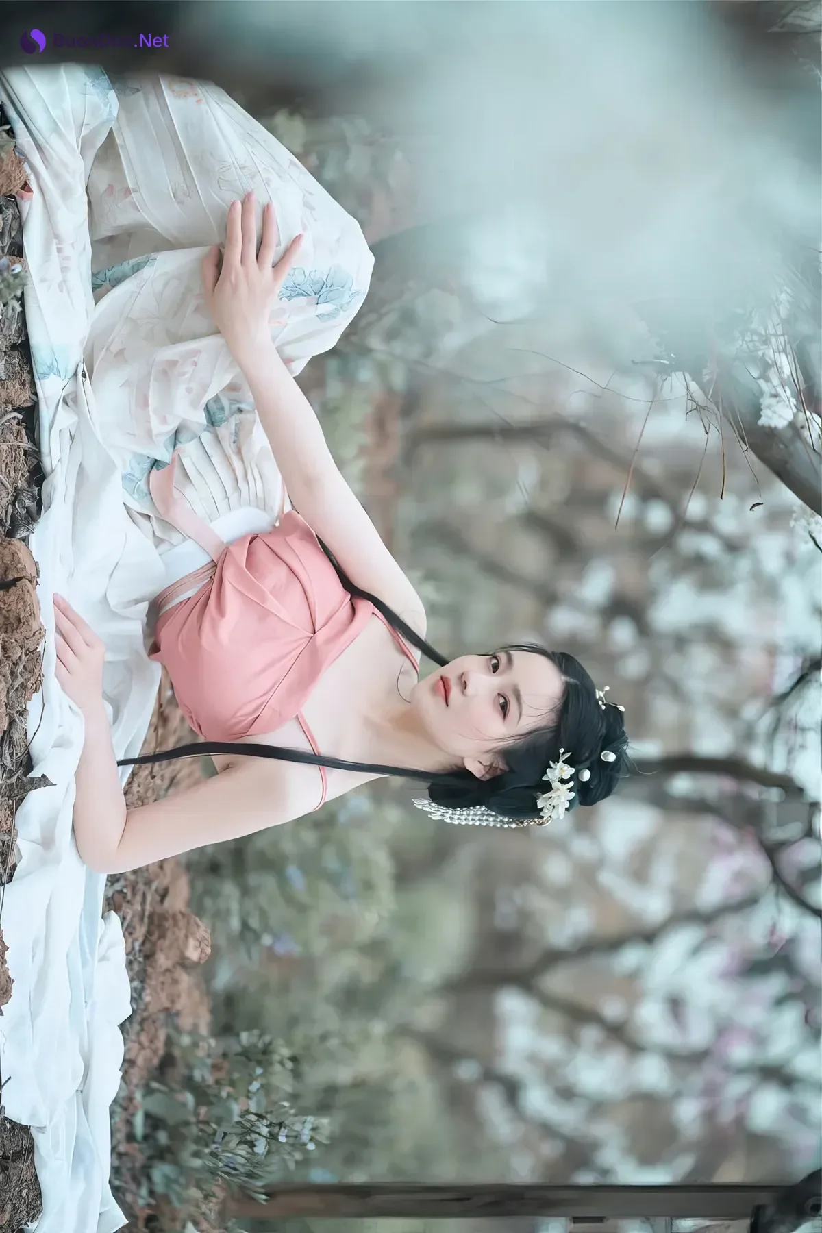 年年Nnian, 写真集 – 三月花 - รูปภาพ 11