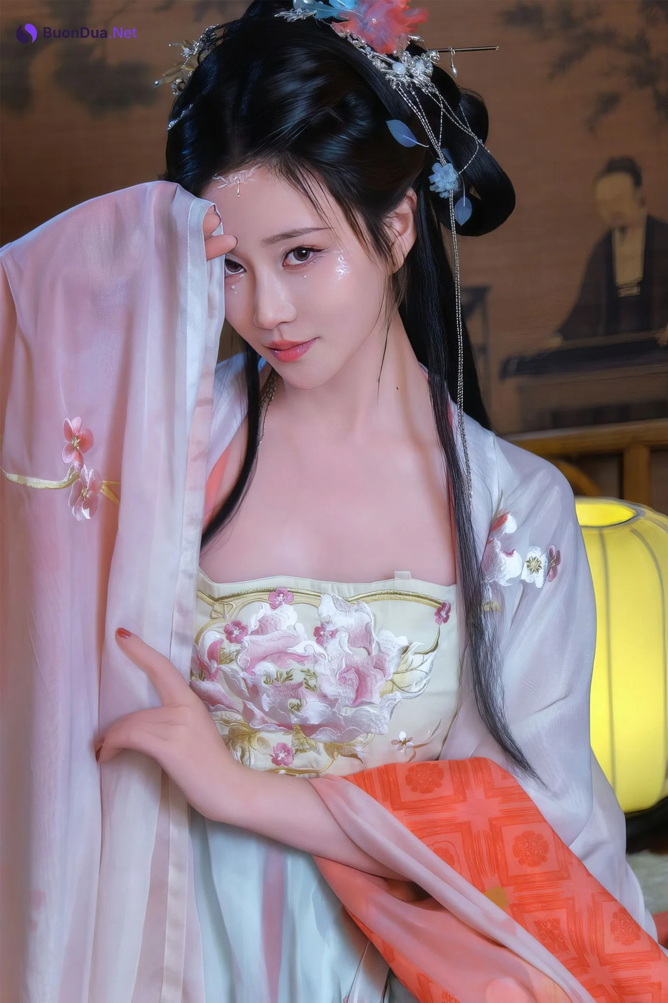 年年Nnian, 写真集 霓裳 Colorful - Photo 6